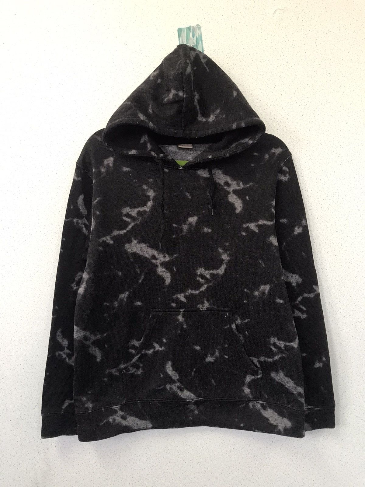 Hyper Active For Mens Black Camo Hoodie