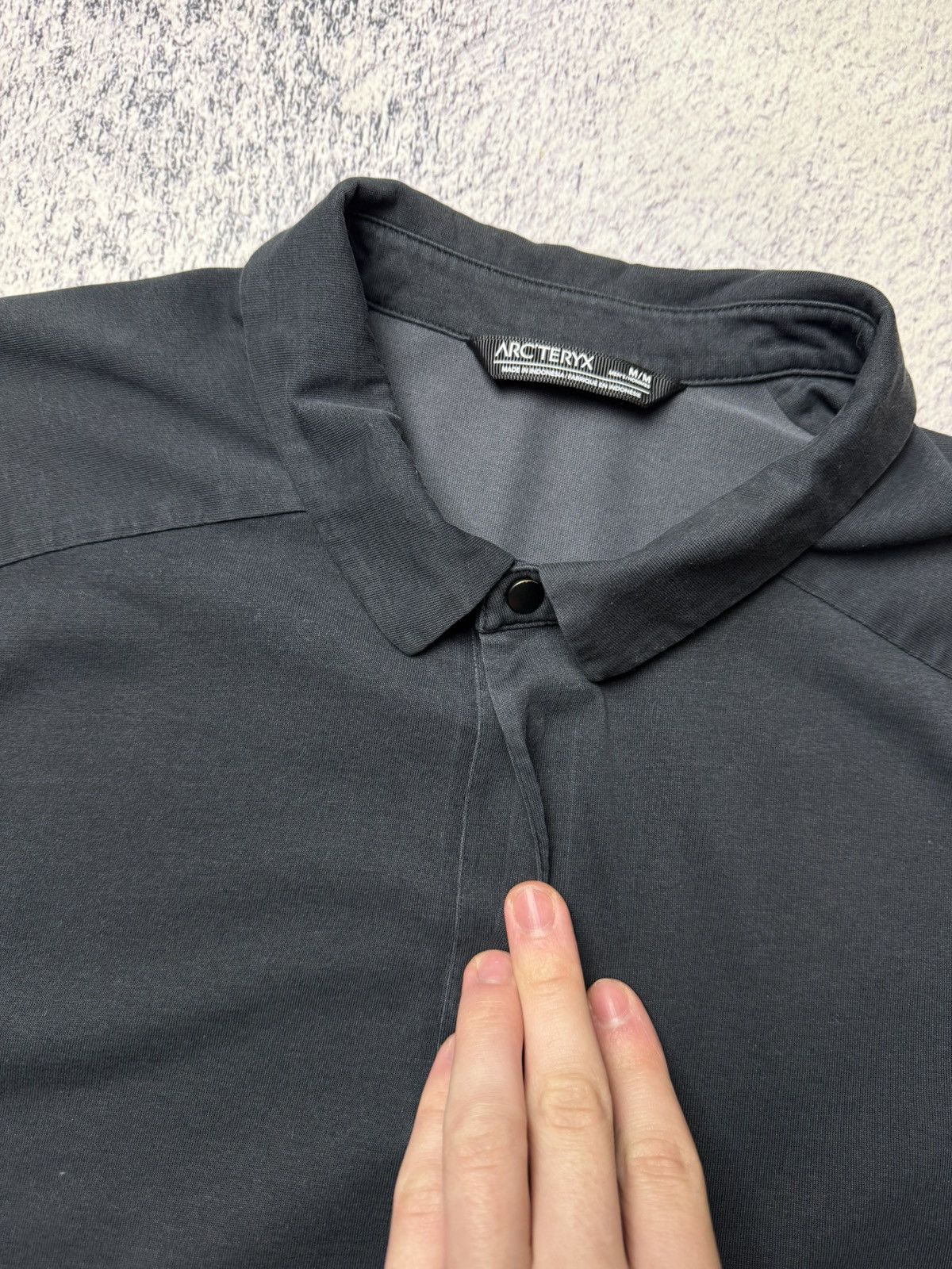 Arc'teryx Mens Arcteryx Black Polo Shirt Size M Size US M / EU 48-50 / 2 - 9 Thumbnail