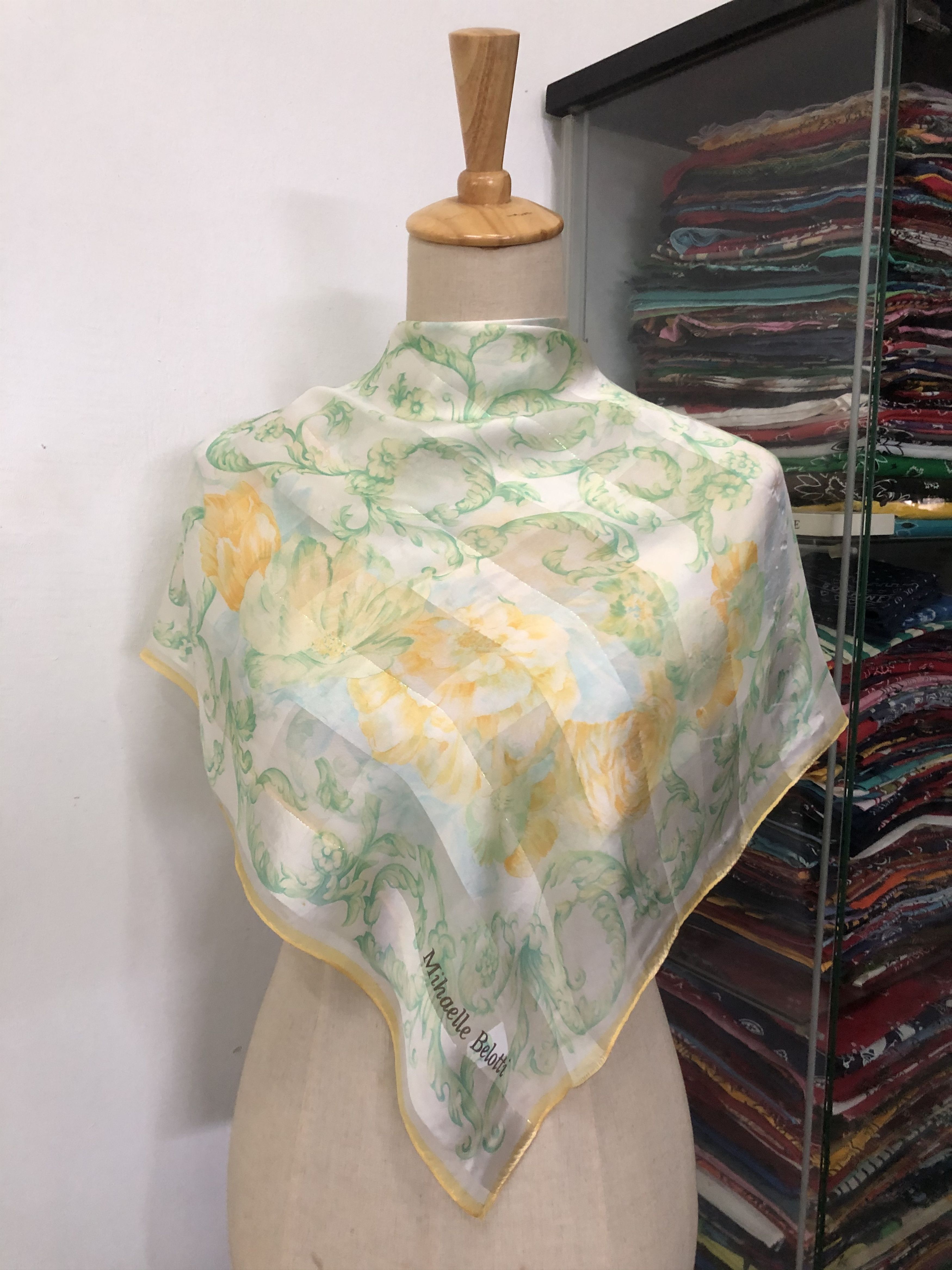 Vintage Vintage Mihaelle Belotti Silk Scarf Size ONE SIZE - 1 Thumbnail