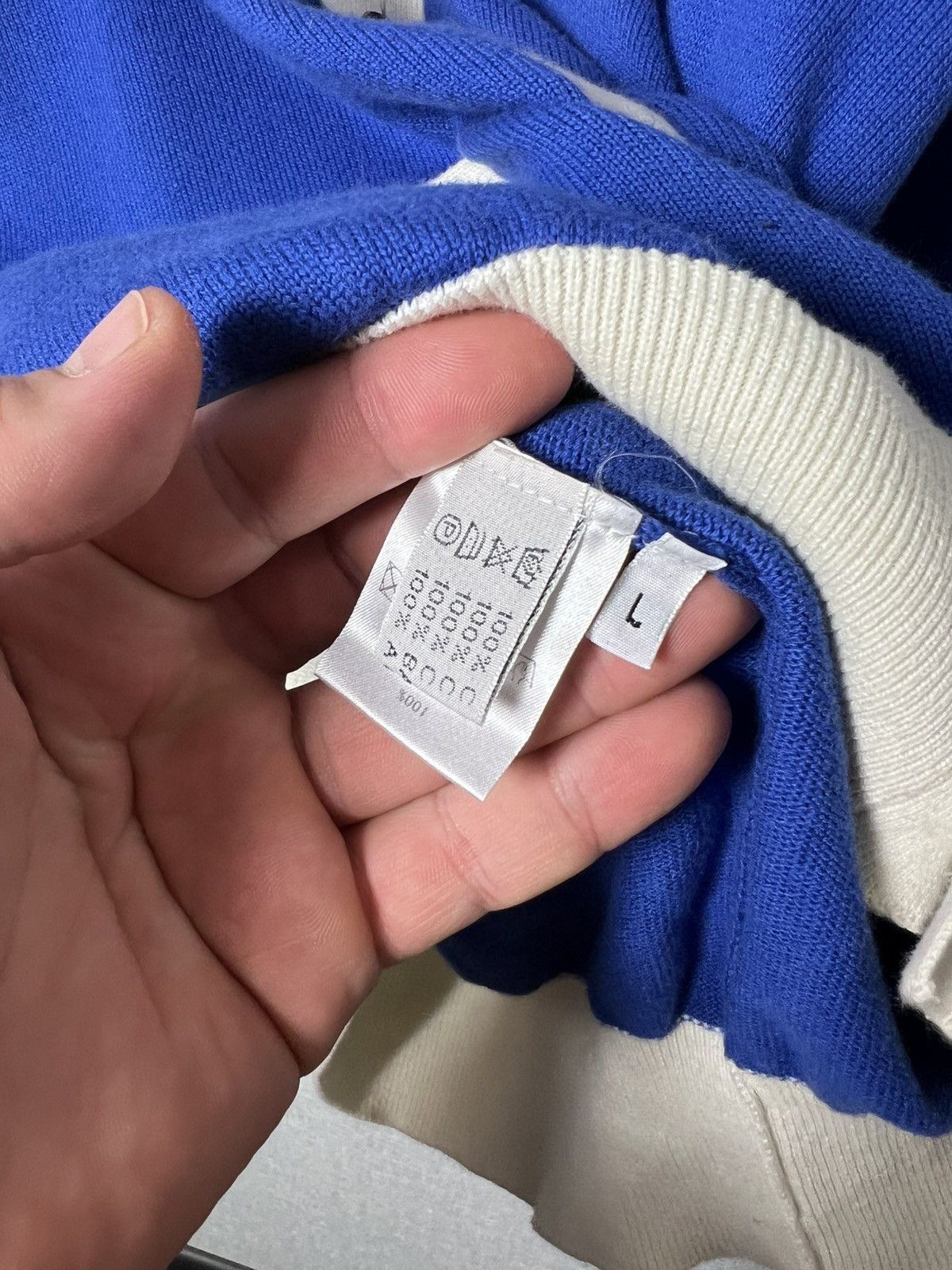 Maison Kitsune Maison Kitsune Button Cardigan Sweater Embroidered Fox Logo Size US L / EU 52-54 / 3 - 14 Thumbnail