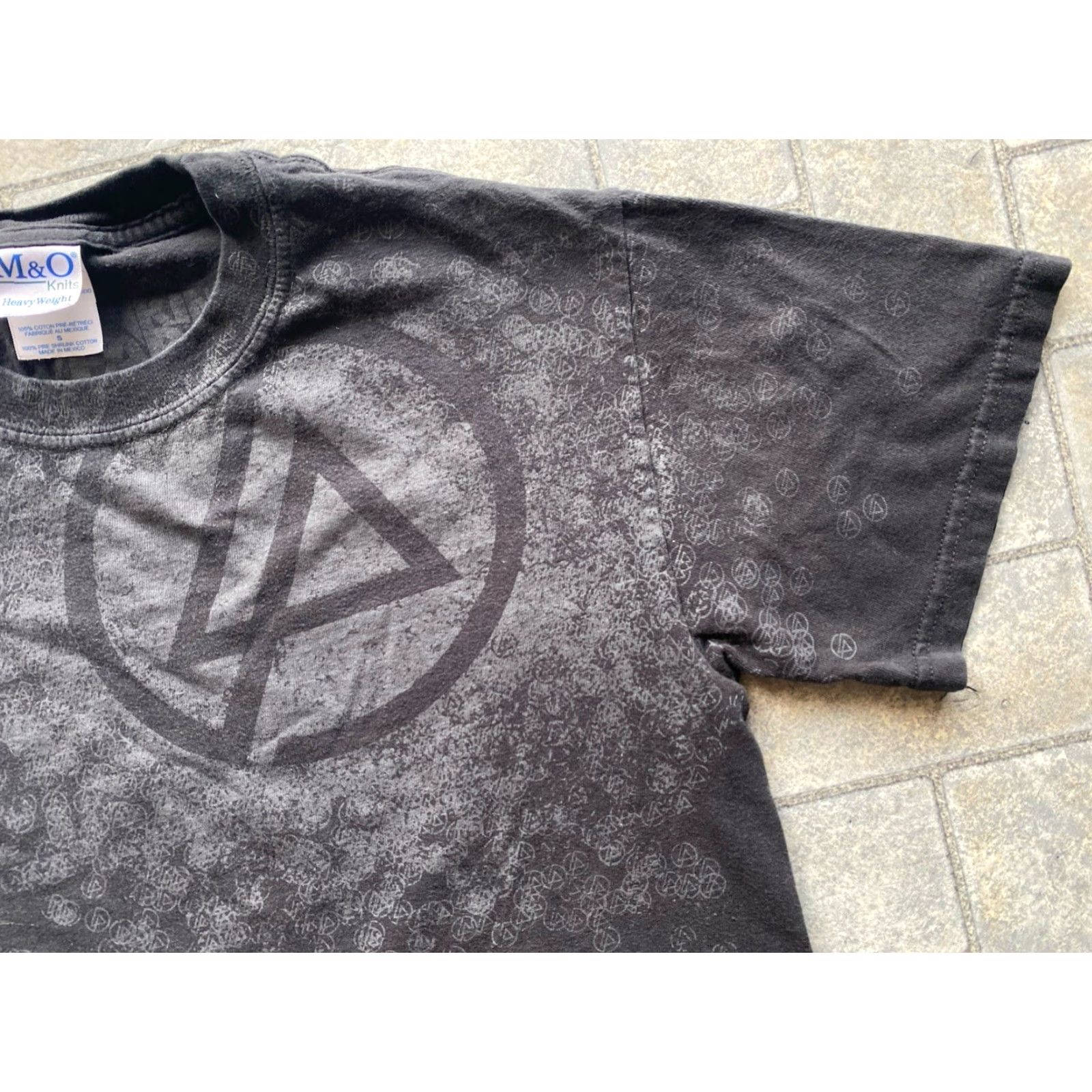 Vintage M&O KNITS T Shirt Men’s S Linkin Park Logo LP Black Short Sleeve Band Mens S Black Logo Short Sleeve Tee Size US S / EU 44-46 / 1 - 4 Thumbnail