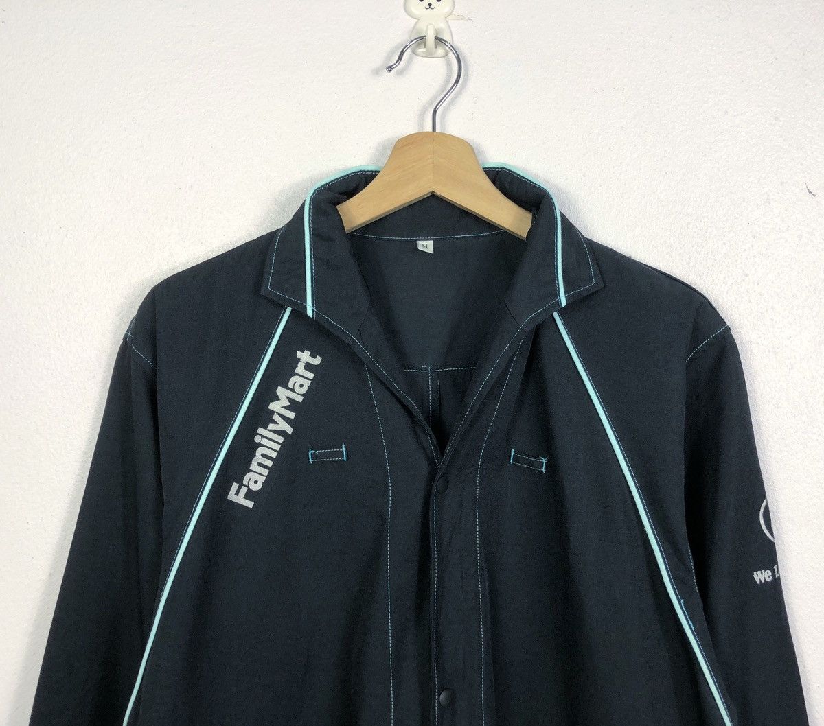 Japanese Brand Rare Vintage Family Mart Uniform Button Ups Shirt Size US M / EU 48-50 / 2 - 2 Thumbnail