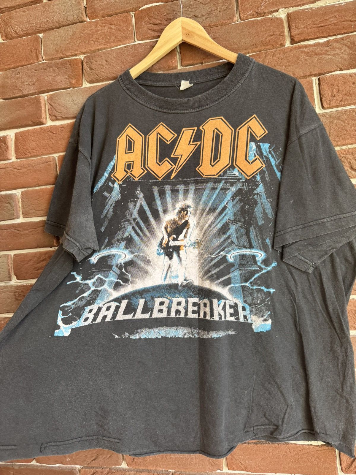 Vintage Vintage AC DC Ballbreaker 90s Rock Band Tour t shirt XL Blac Size US XL / EU 56 / 4 - 4 Thumbnail