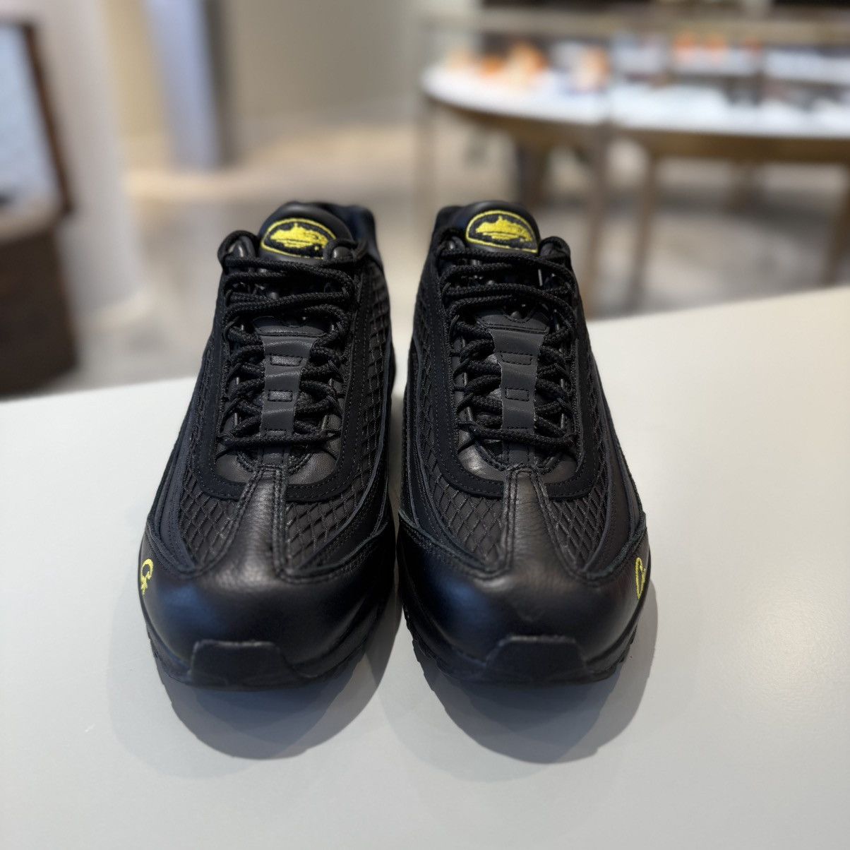 Corteiz × Nike Nike Air Max 95 Corteiz Honey Black Size US 9 / EU 42 - 3 Thumbnail
