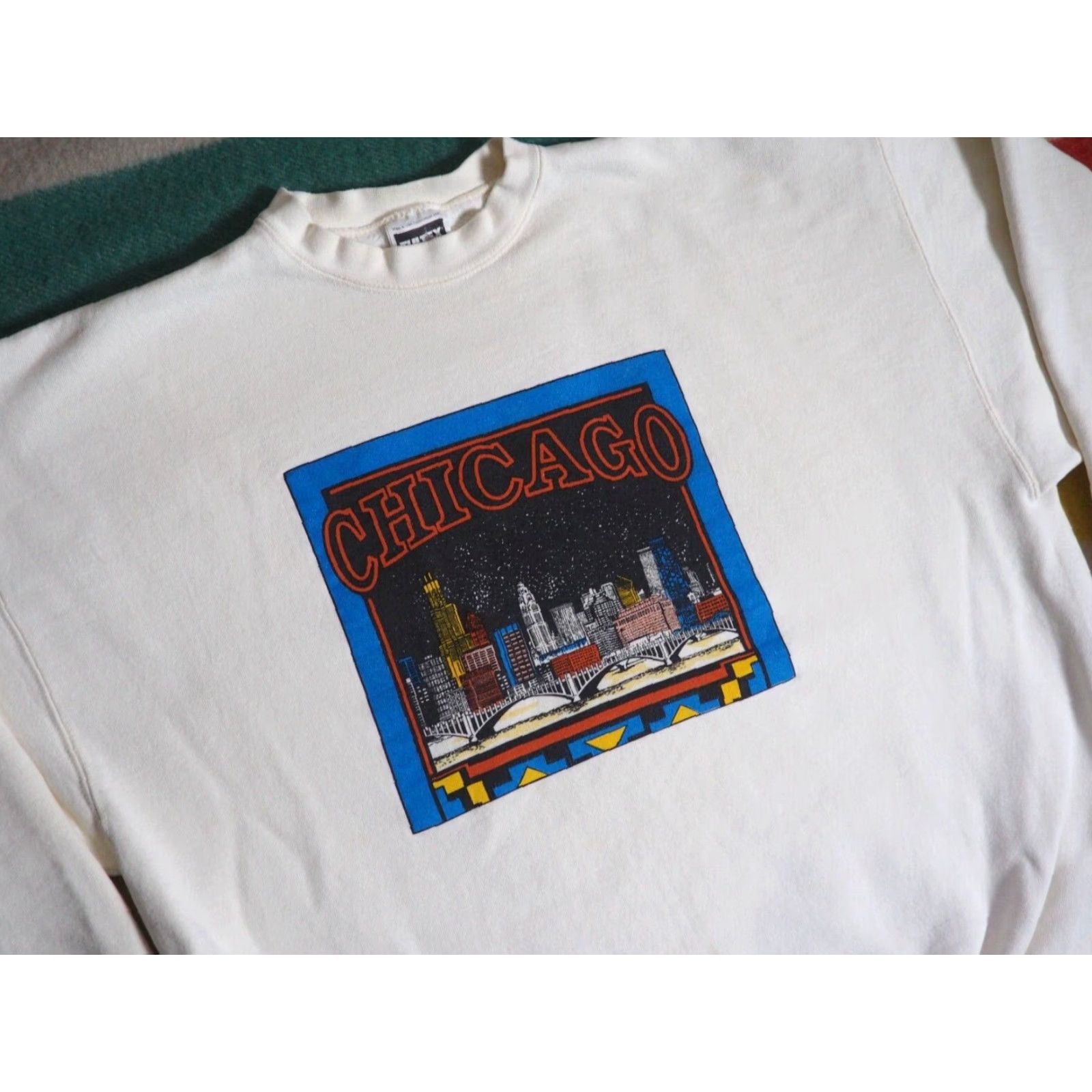 Tultex VINTAGE Tultex CHICAGO Skyline City Art Cream Ivory Pullover Sweatshirt XL Size US XL / EU 56 / 4 - 2 Thumbnail