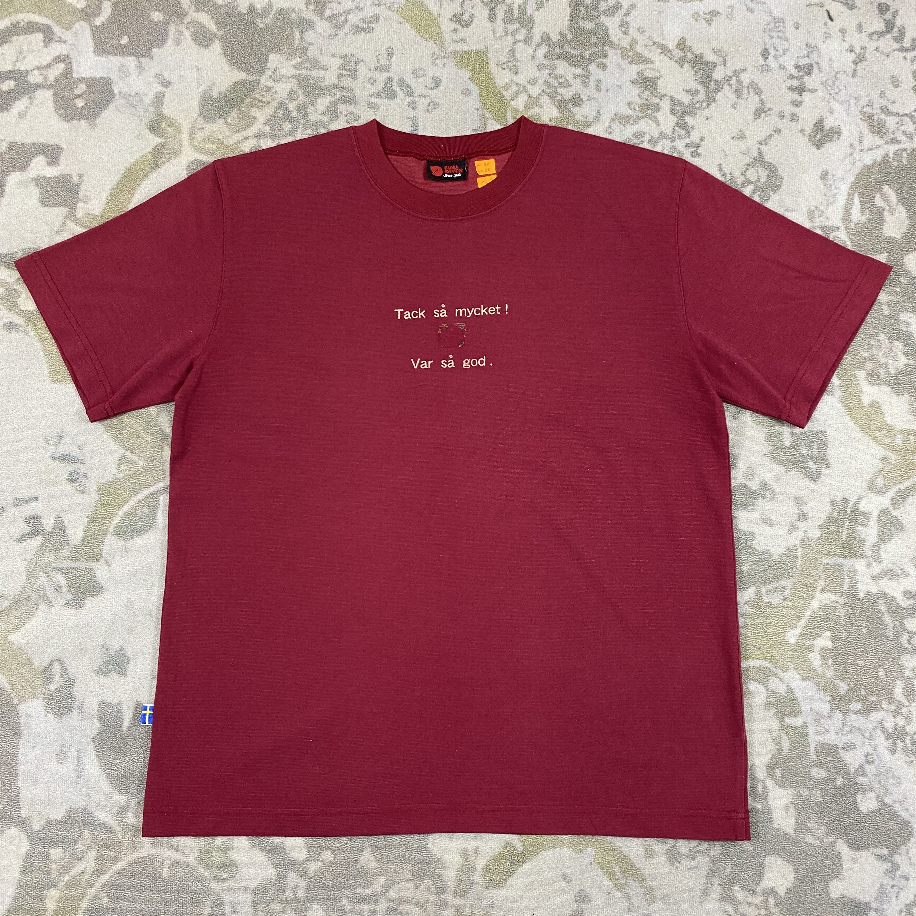 Vintage Fjall Raven Medium T-shirt -D077