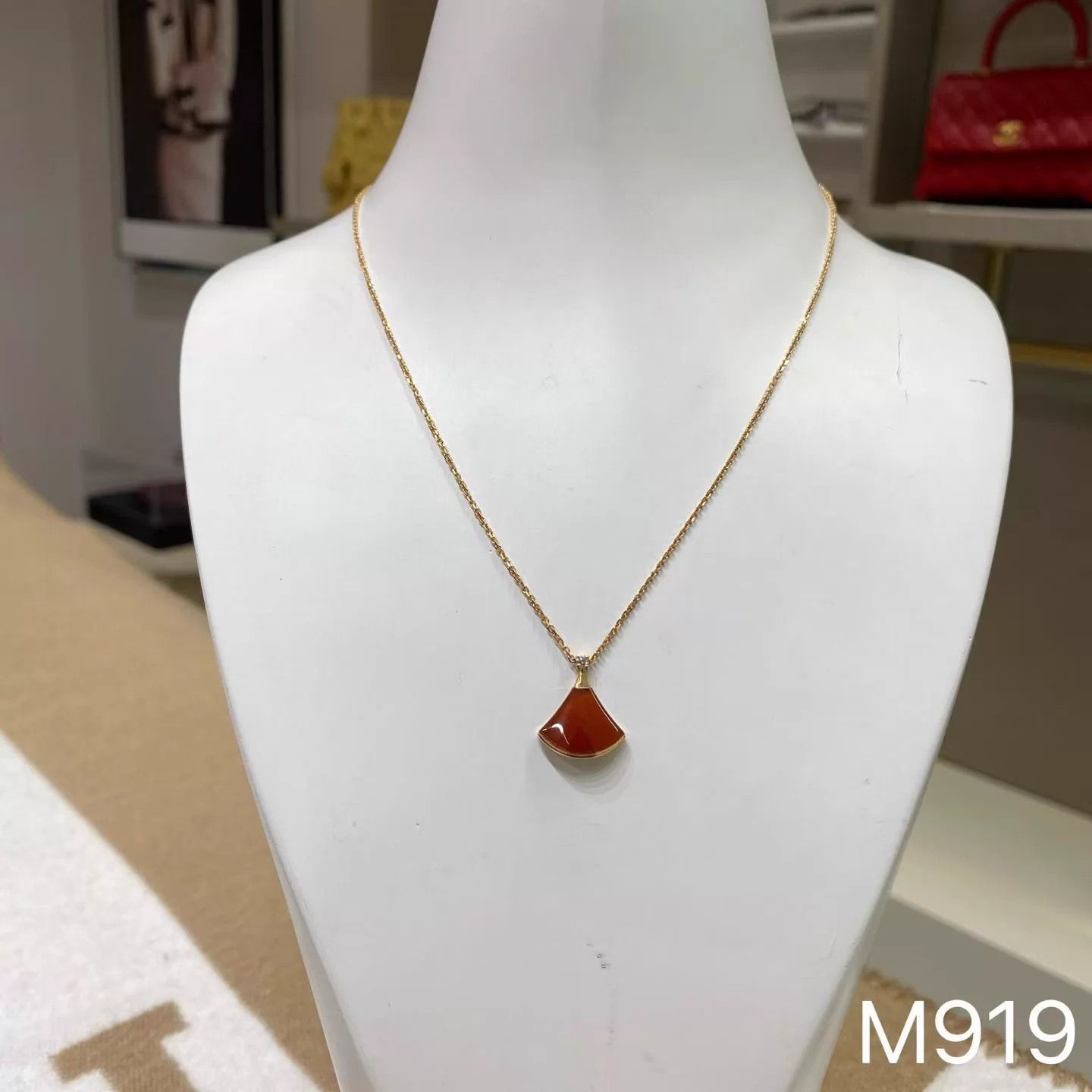 Bvlgari Bvlgari DIVAS’ DREAM Red Agate Fan Necklace ’20 LN M919 Size ONE SIZE - 7 Thumbnail