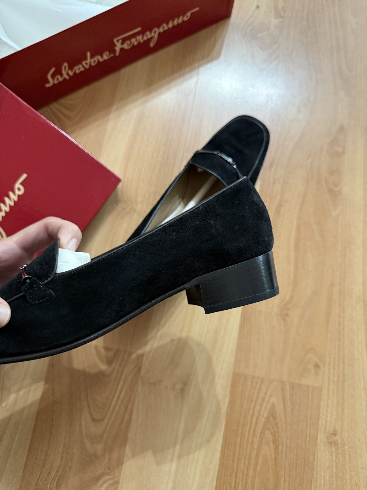 Salvatore Ferragamo Salvatore Ferragamo suede loafers in black with box Size US 6.5 / IT 36.5 - 7 Thumbnail