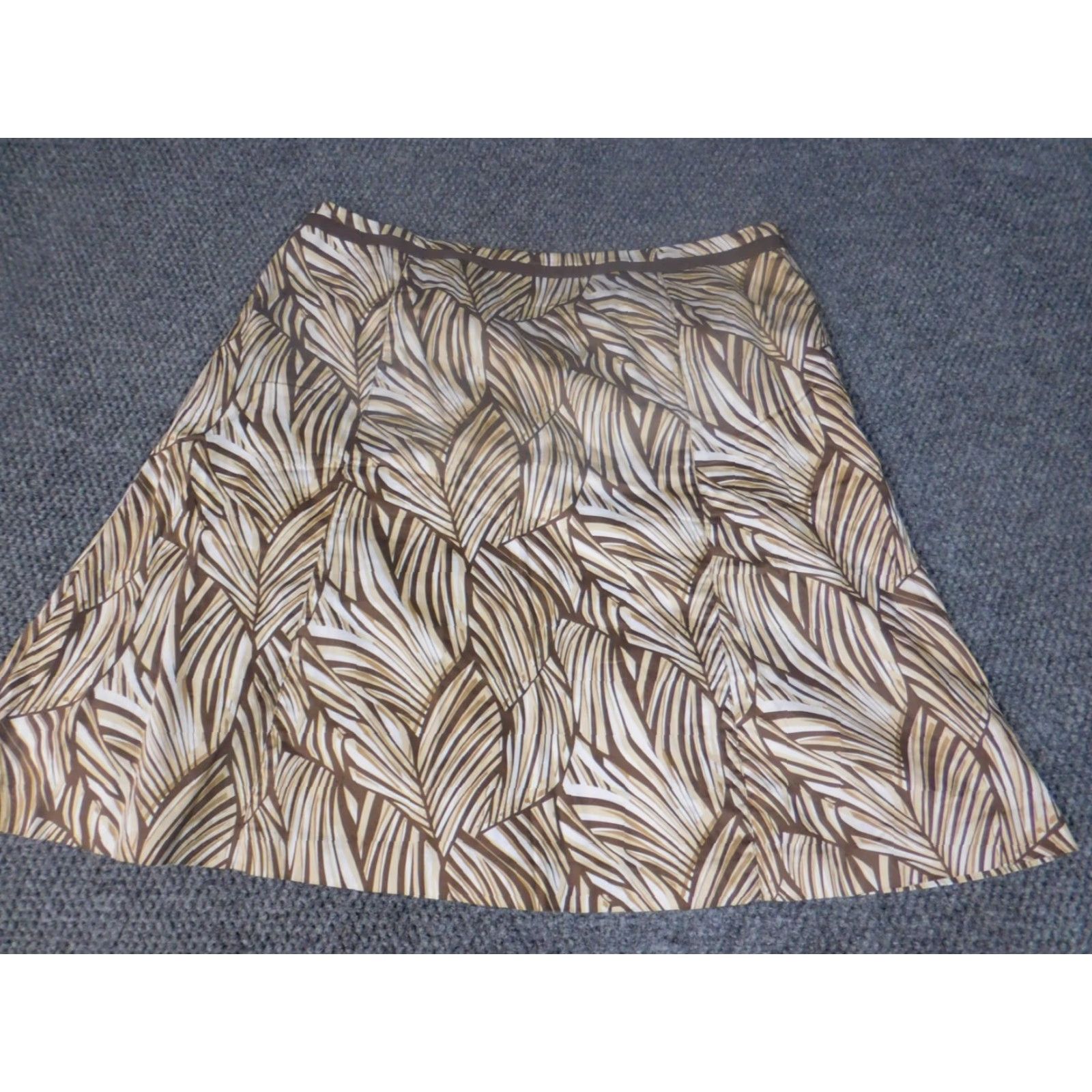 Talbots Talbots Skirt 16P Petites Brown Floral A-Line Zip Knee Length Women Mens? Size 38" / US 16 / IT 52 - 3 Thumbnail