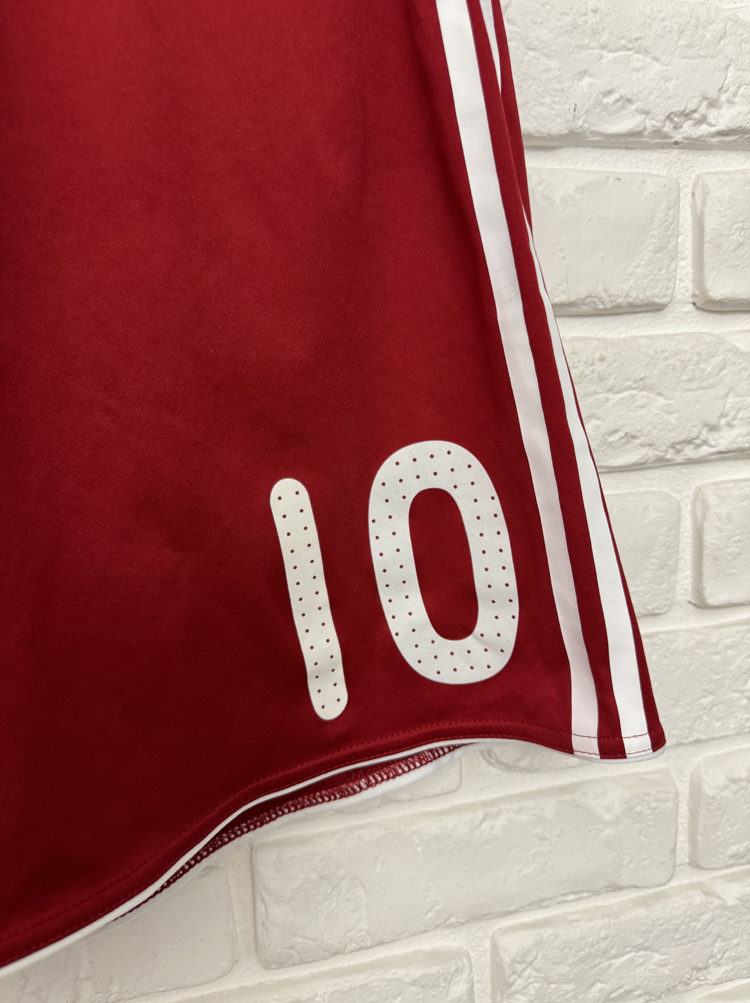 Adidas Denmark 2009 2010 Home Soccer Shorts Football #10 Size XL Size US 38 / EU 54 - 4 Thumbnail
