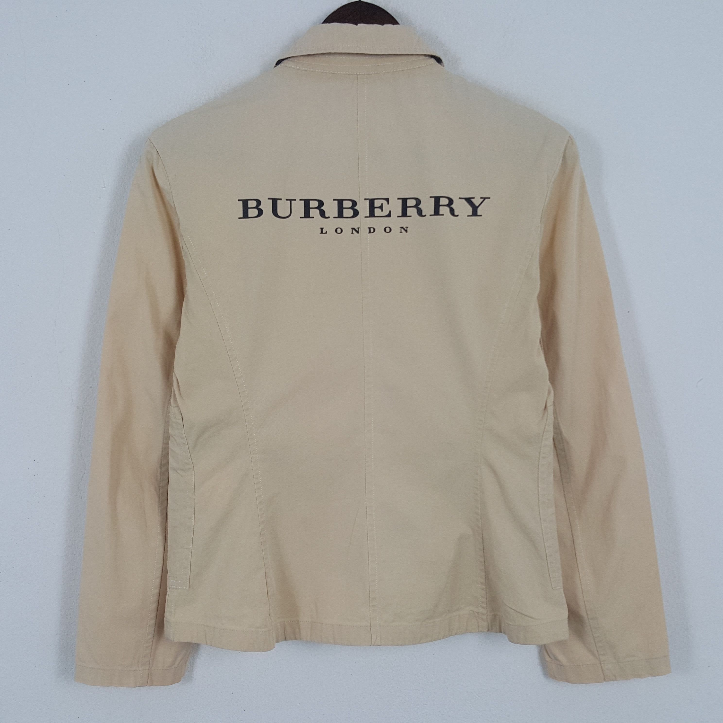 ジャケット・アウター BURBERRY London HOT Women BURBERRY LONDON DIAMOND QUILTED CHECK LINED