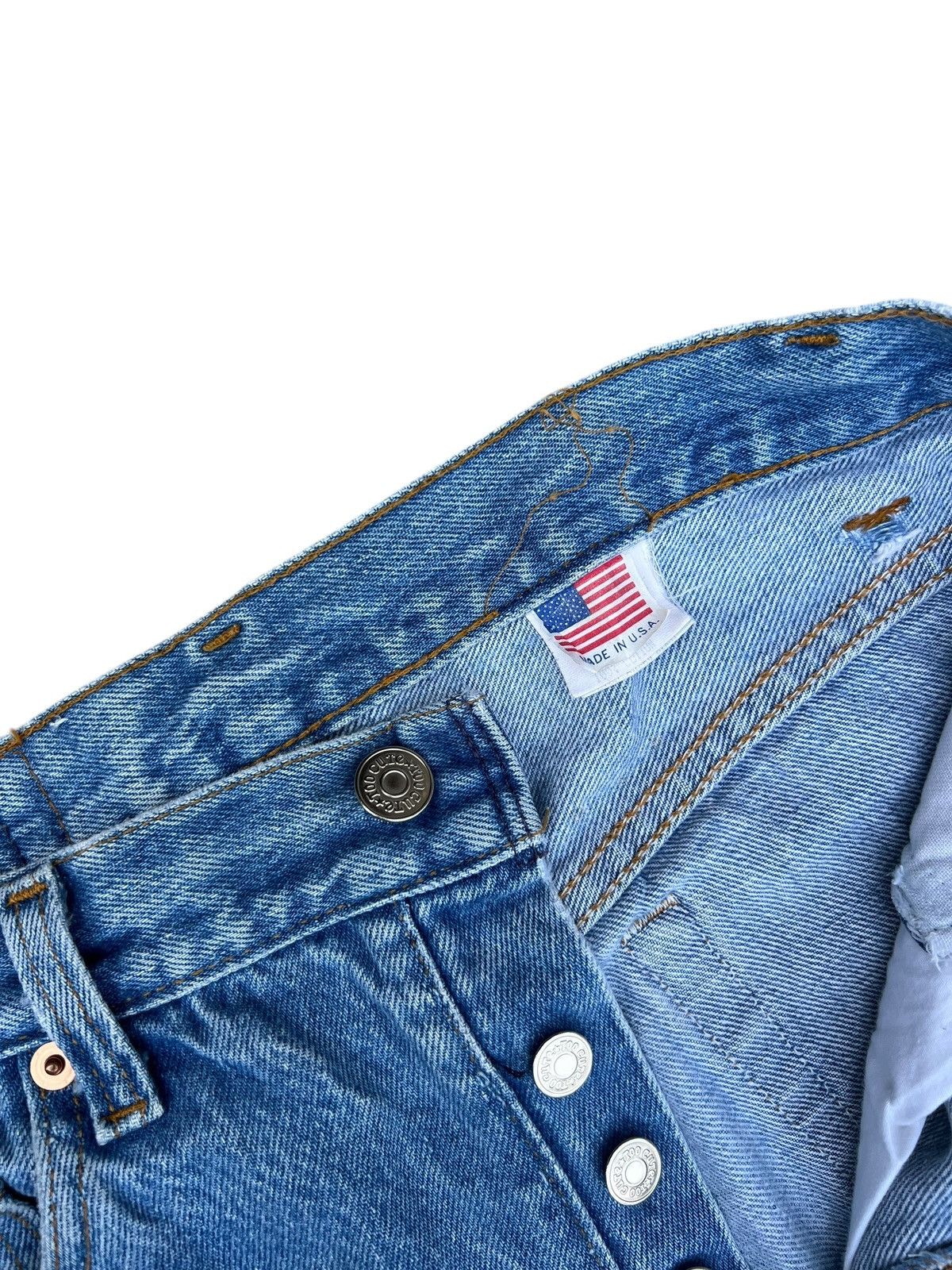 Levi's VTG 1992 Too Cute Disney X Levi’s 501 Patches Denim Jeans Size US 29 - 7 Thumbnail