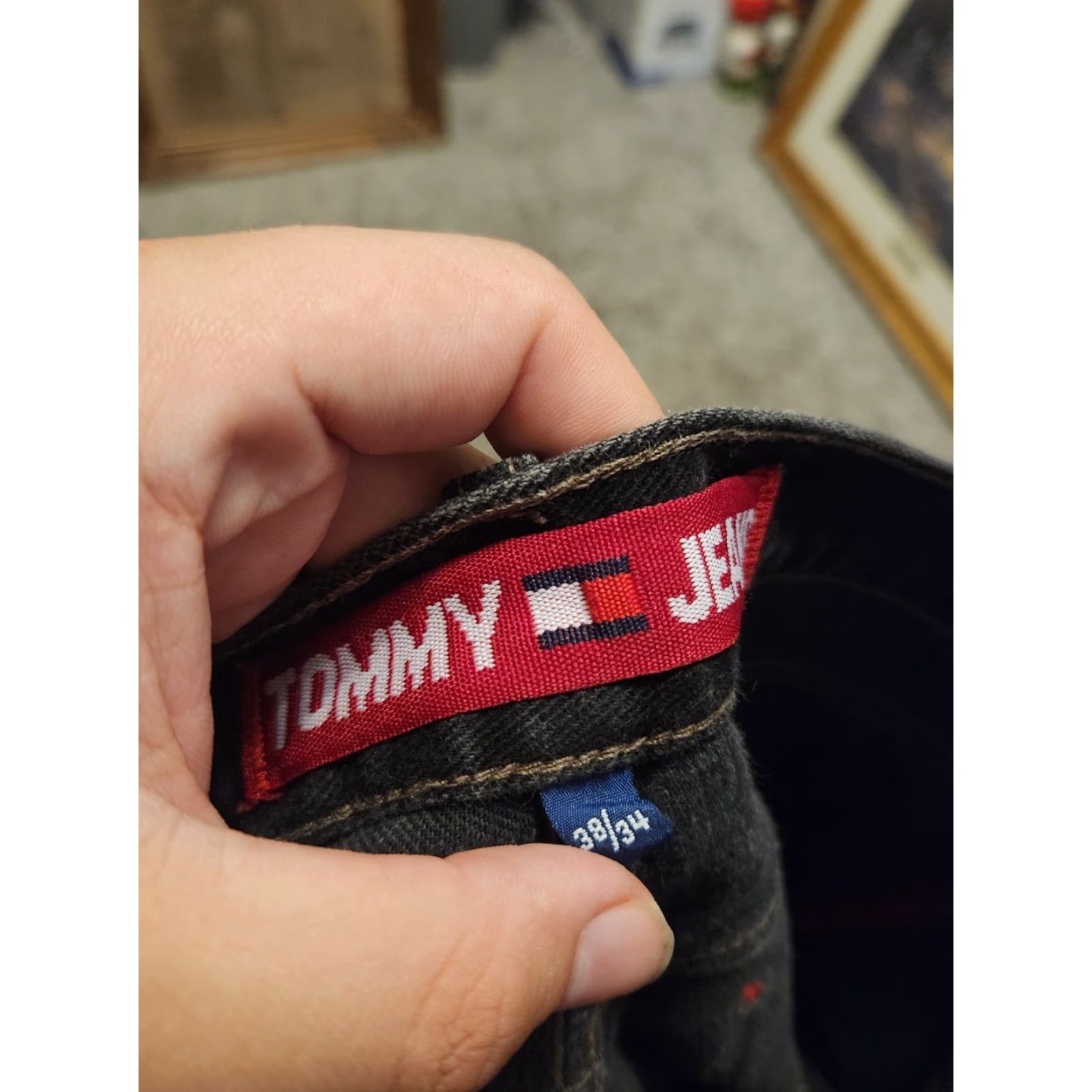 Tommy Hilfiger VINTAGE Tommy Hilfiger Jeans Carpenter Black 38 x 34 Denim Baggy Loose Fit Skate 34 Mens Womens Boys Girls Size US 34 / EU 50 - 3 Thumbnail