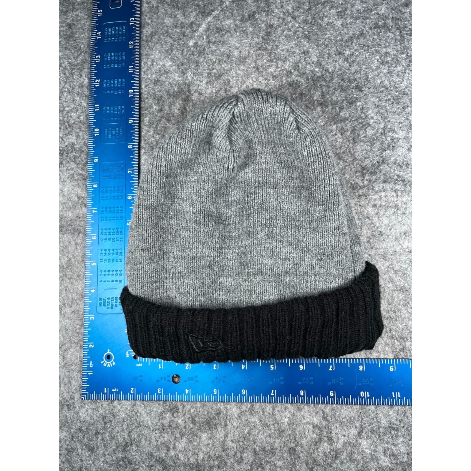 New Era Power New Era Beanie Toque Hat Adult One Size Gray Knit Wool Acrylic Poly Men Beanie Size ONE SIZE - 4 Thumbnail