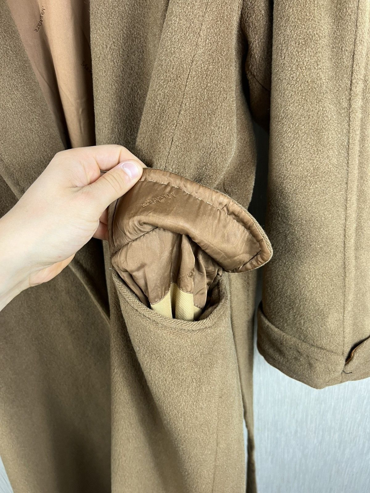 Max Mara Max Mara wool cashmere long coat luxury teddy bear old money Size M / US 6-8 / IT 42-44 - 15 Thumbnail