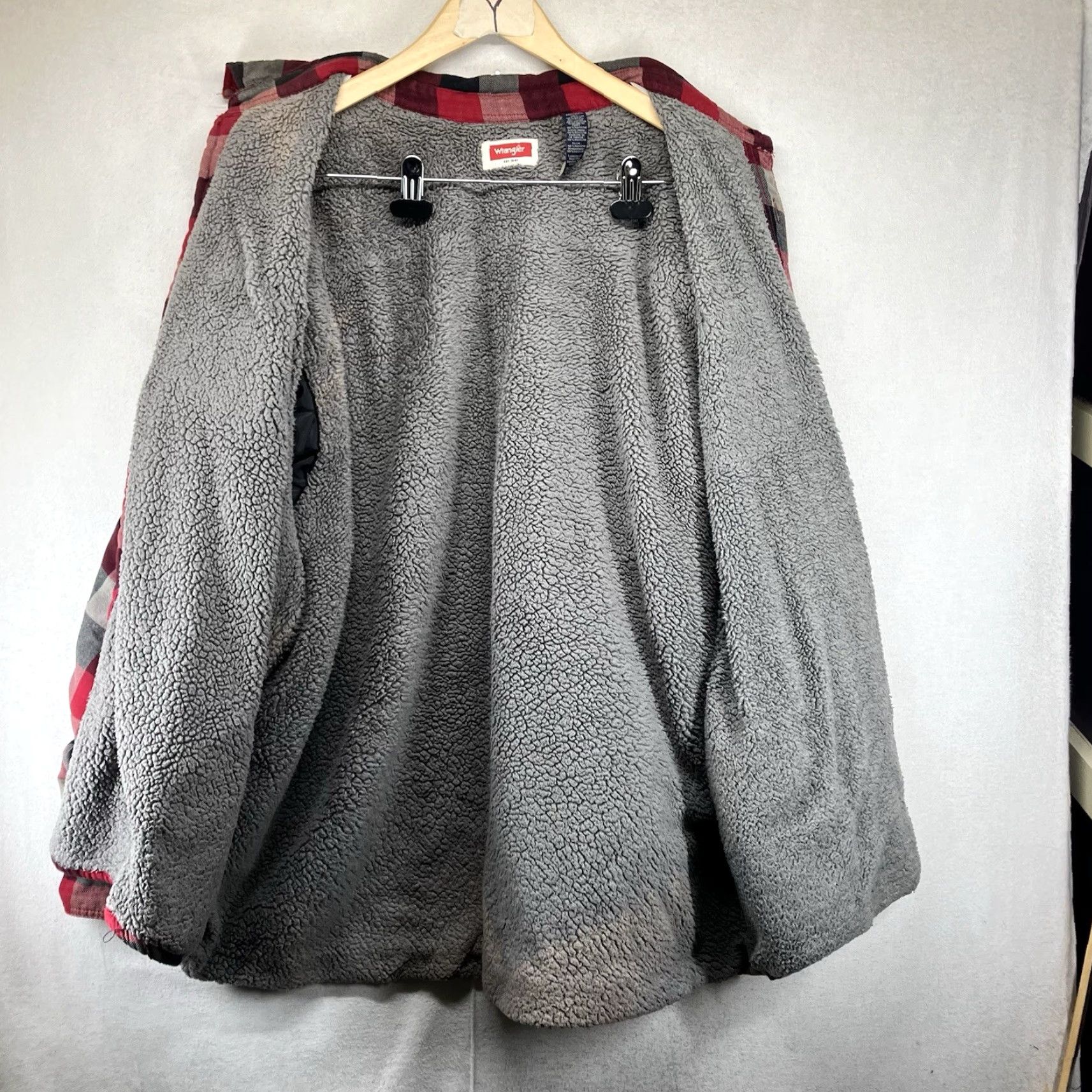 Wrangler VINTAGE Wrangler 3XL Mens Flannel Jacket Shacket Sherpa Lined Pockets 90s Plaid Blue) Size US XXL / EU 58 / 5 - 3 Thumbnail