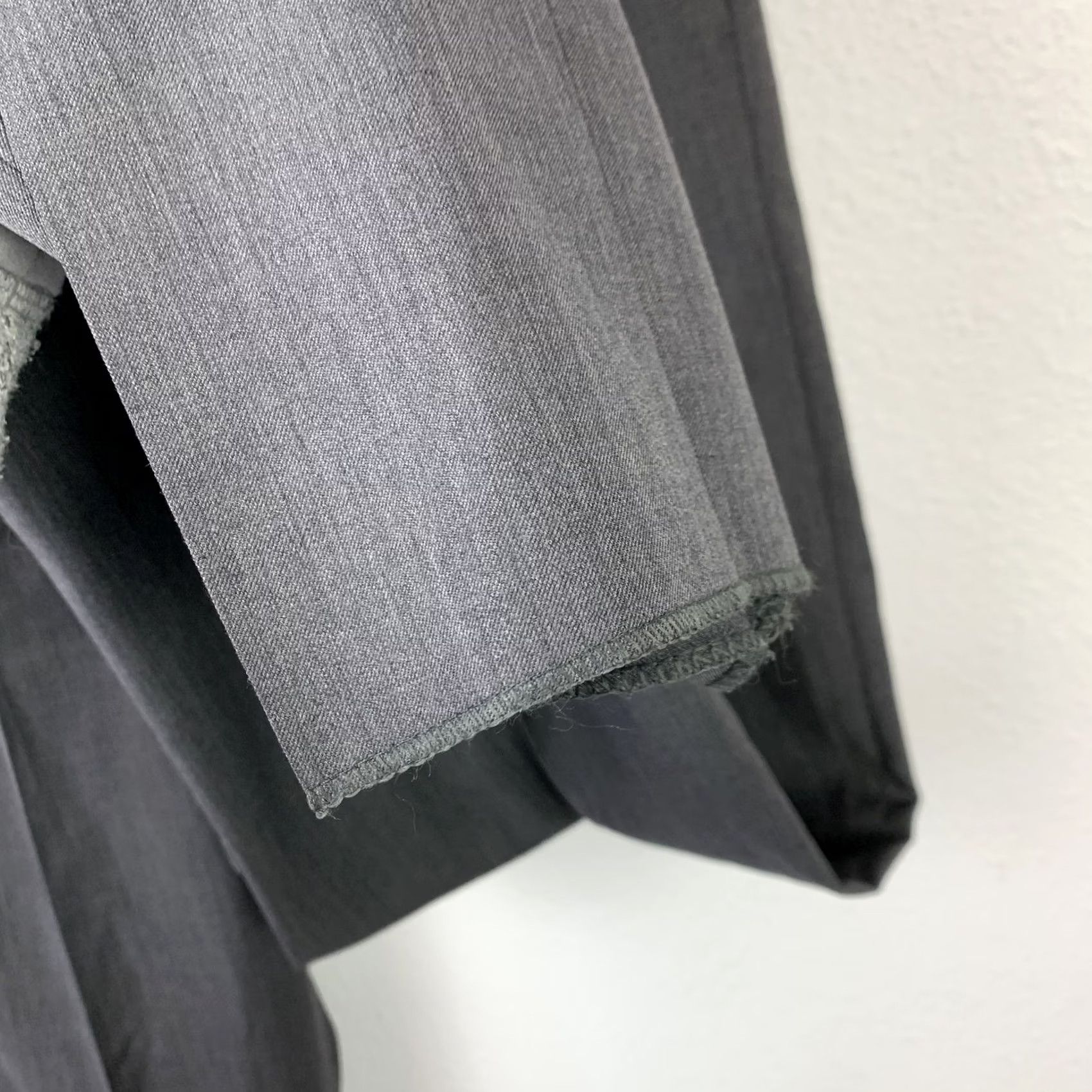 Vintage Haspel Men's Dress Pants Comfort Stretch Pleated 100% Wool Charcoal Gray 30R NWT Size US 30 / EU 46 - 5 Thumbnail