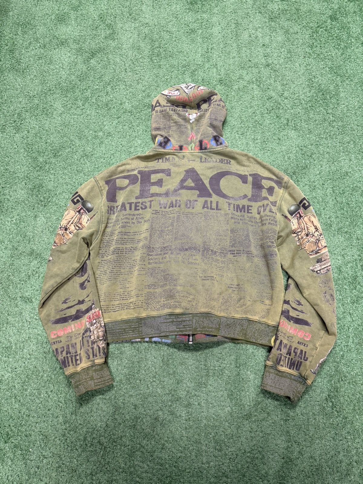 Vale Vale peace in war zip up Size US XL / EU 56 / 4 - 8 Thumbnail