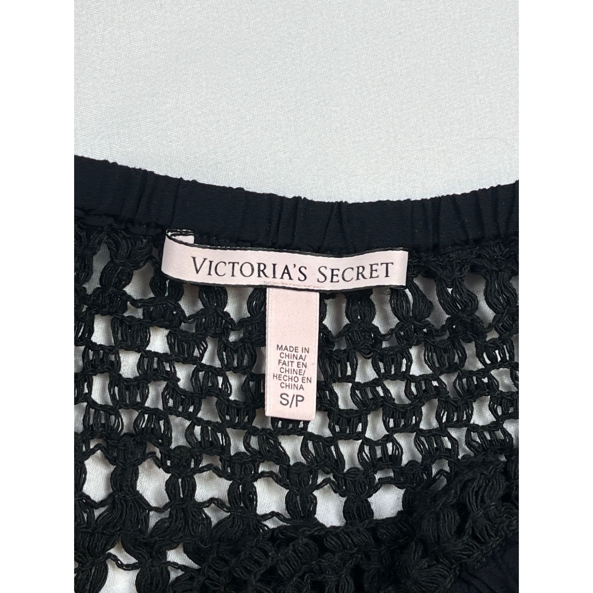 Victoria's Secret Victoria secret SKU 7688 Black and Blue Ombre Crochet Neck L Size S / US 4 / IT 40 - 8 Thumbnail