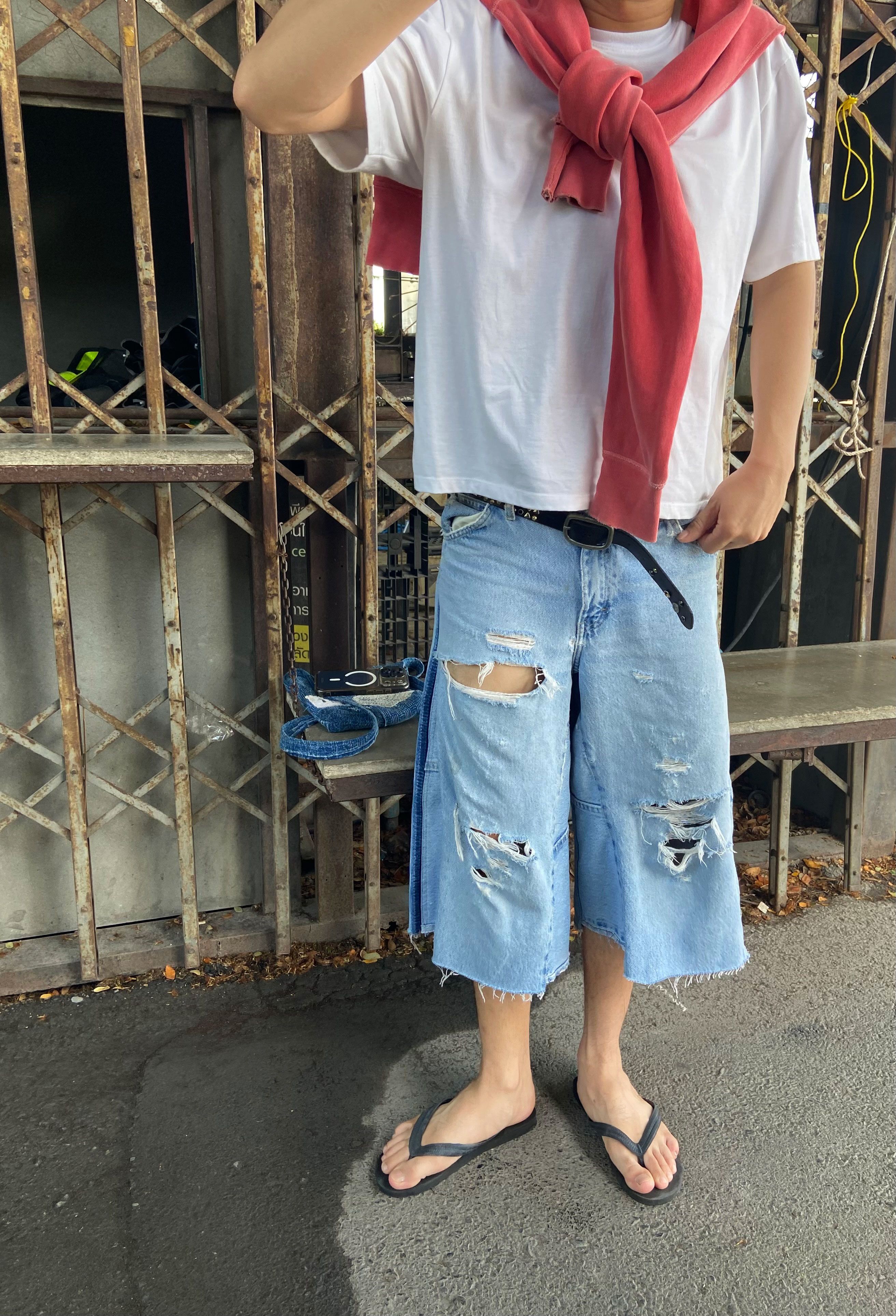 Dickies Vintage DICKIES Thrashed 3/4 Carpenter Size US 31 - 1 Thumbnail