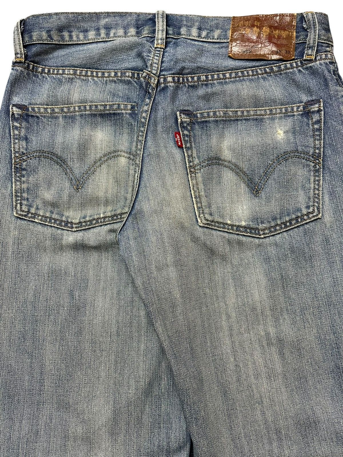 Levi's Vintage Levis 502 Regular Straight Faded Wash Distress Jeans Size US 31 - 6 Thumbnail