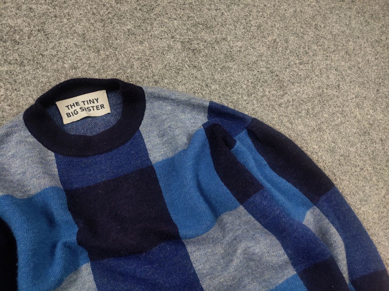 Vintage The Tiny Big Sister Design Wool pattern Sweater wide sleeves Size XXS / US 00 / IT 34 - 4 Thumbnail