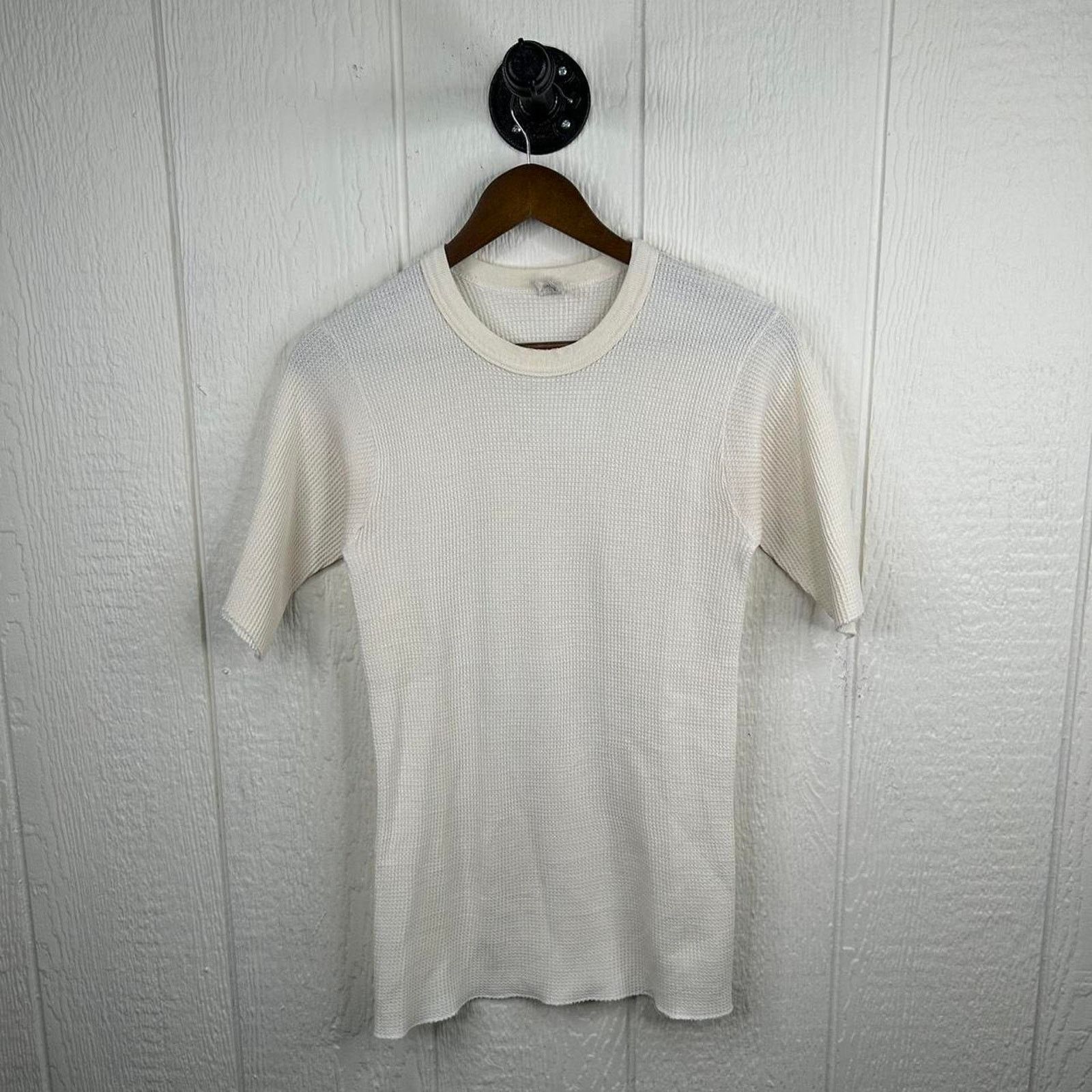 Hanes Vintage 80’s Winter Thermal Short Sleeve Tee Size Medium Size US M / EU 48-50 / 2 - 1 Thumbnail