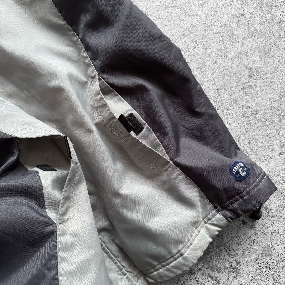 Champion Champion Vintage Mens Hooded Jacket Zip Up Casual Sportswear Size US M / EU 48-50 / 2 - 5 Thumbnail