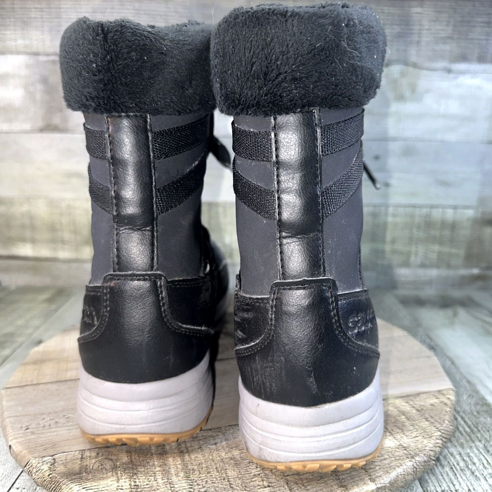 Salomon VINTAGE Women’s Salomon boots Black 9.5 Thinsulate Snow Boot Leather Women 9.5 US 9 1/2 EU Shoes Mens Girls not applicable Size US 10 / IT 40 - 5 Thumbnail