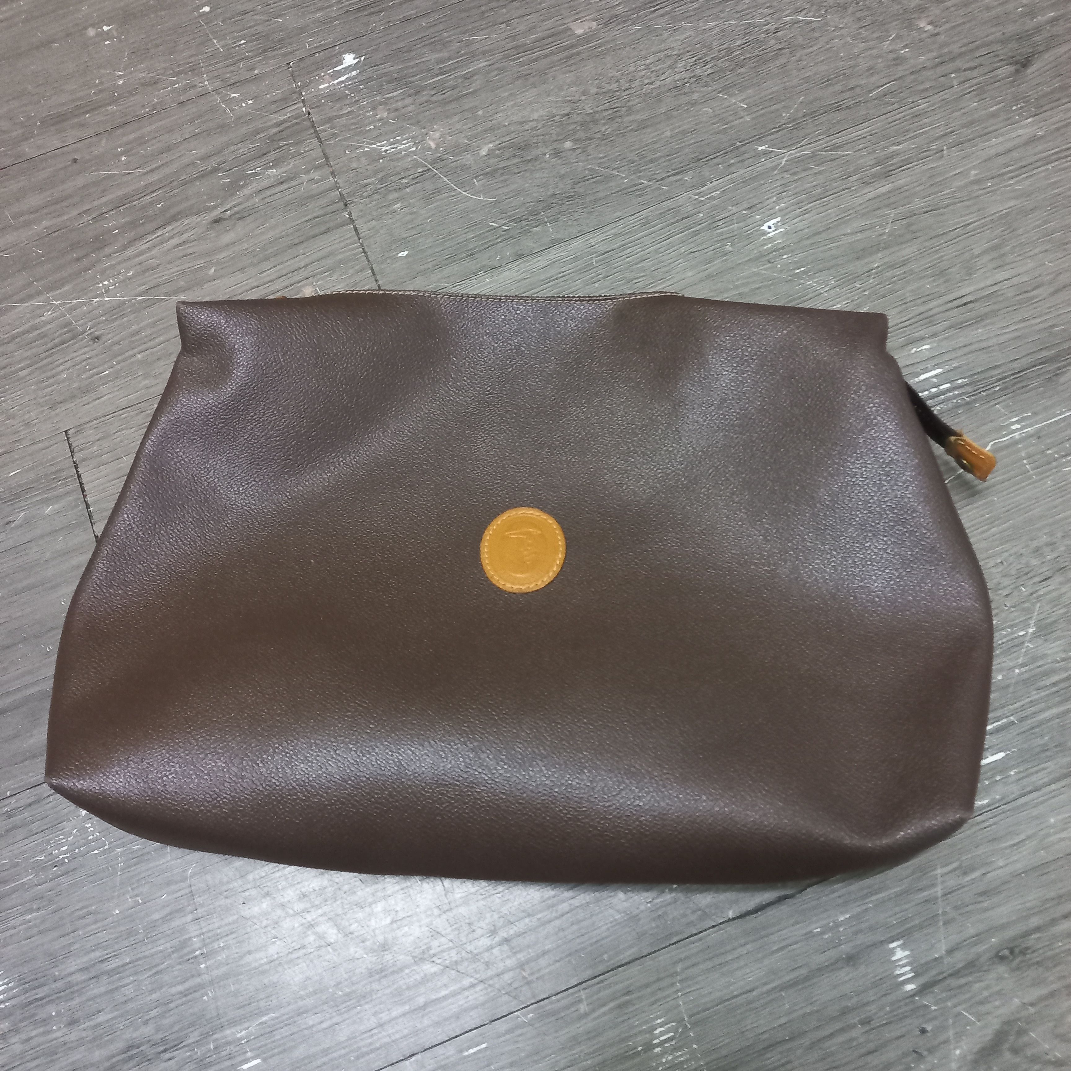 Trussardi × Vintage Vintage trussardi leather clutch bag made in italy Size ONE SIZE - 1 Thumbnail