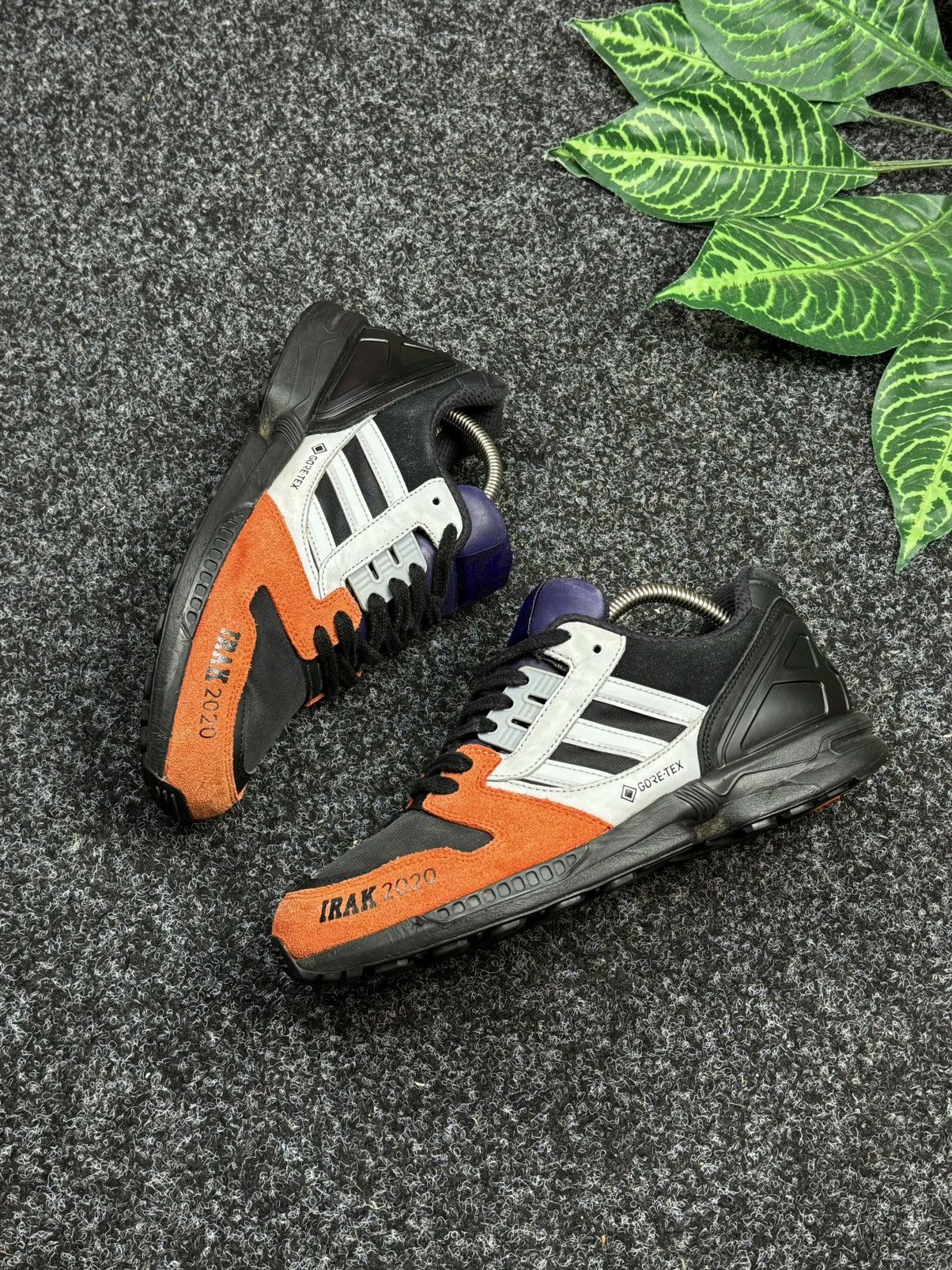 Adidas Adidas Zx 8000 Irak Black Gore tex size 42 Size US 8 / EU 41 - 1 Thumbnail