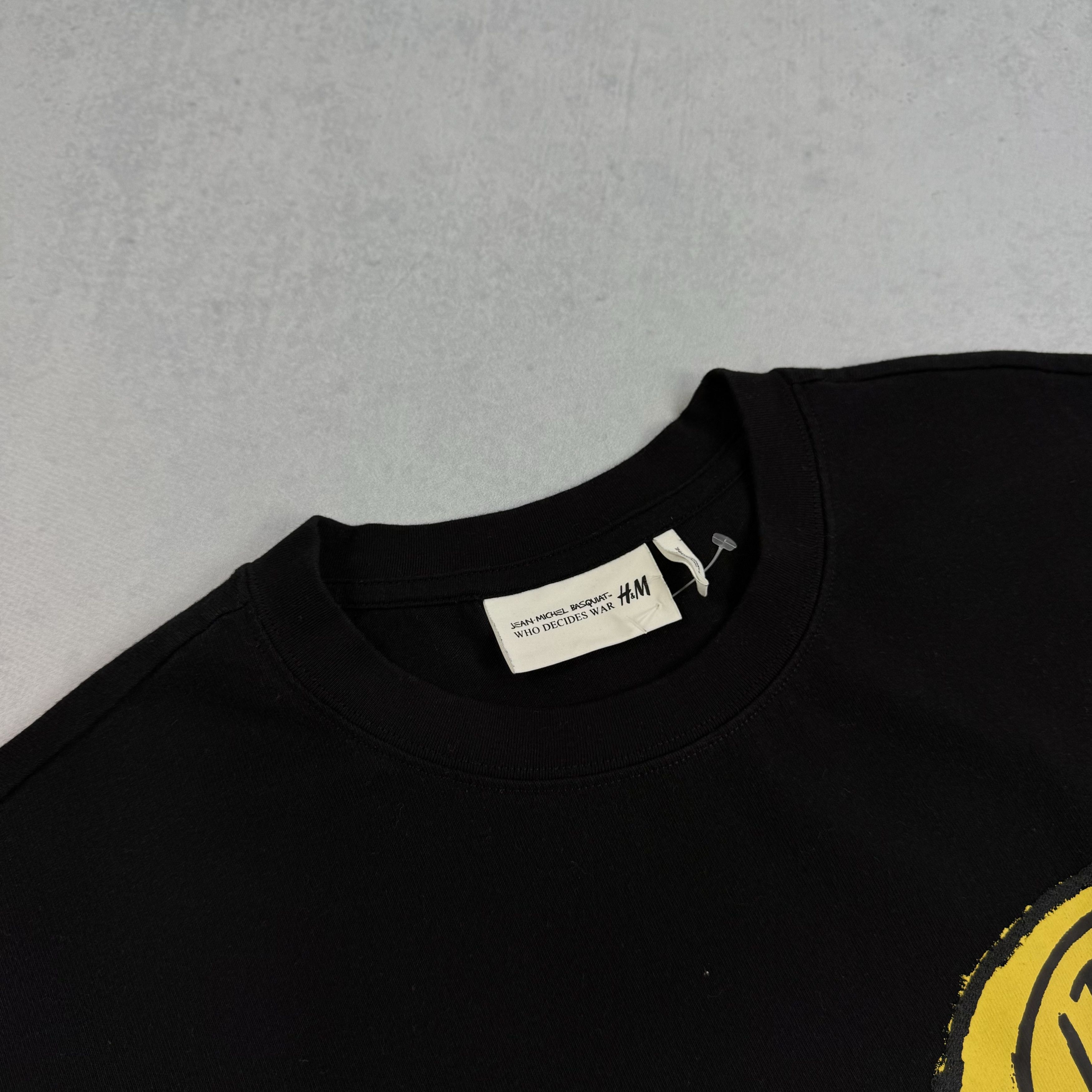 H&M × Jean-Michel Basquiat × Who Decides War WHO DECIDES WAR x BASQUIAT x H&M RELAXED FIT THESIS T-SHIRT Size US L / EU 52-54 / 3 - 4 Thumbnail