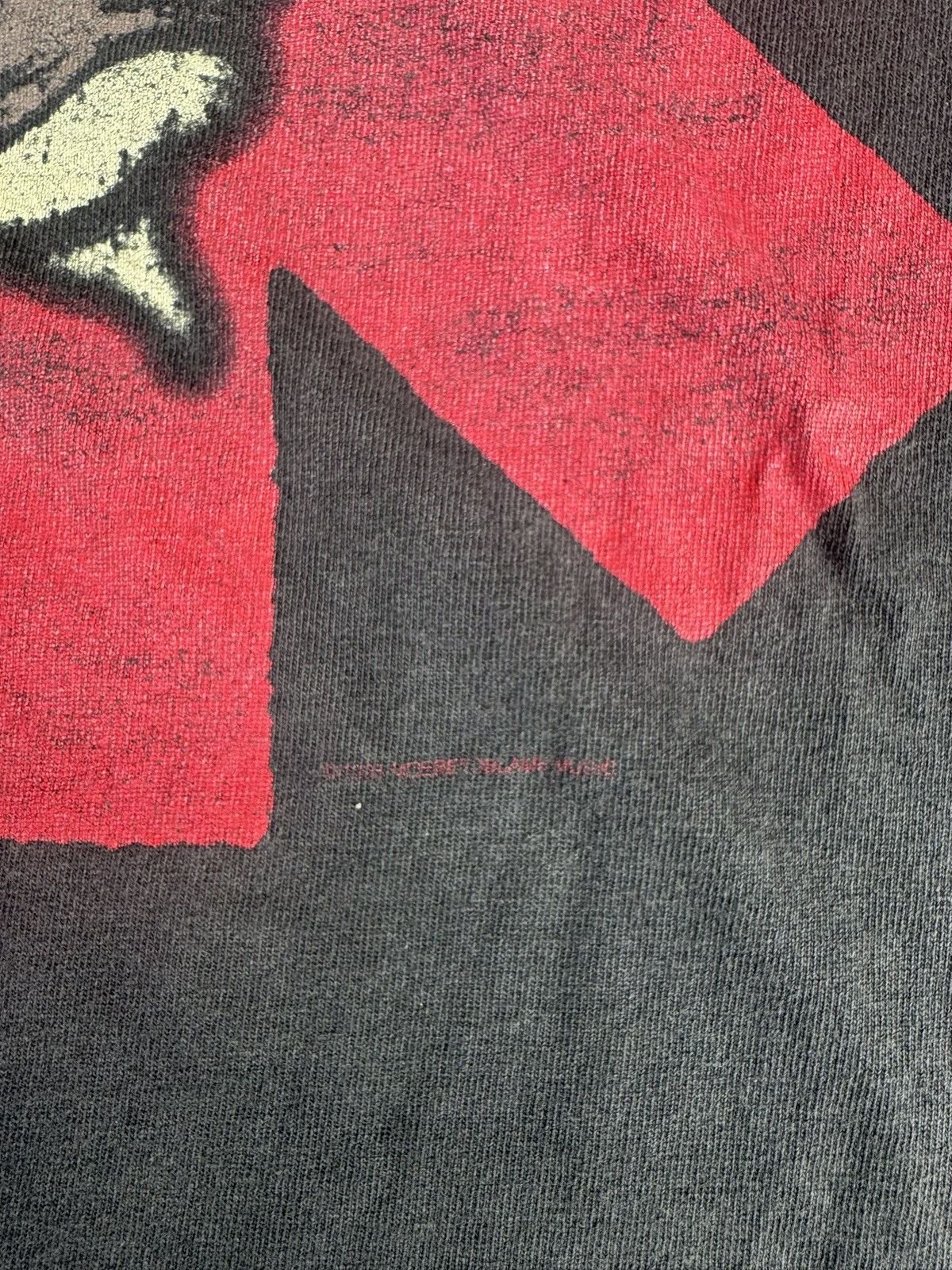 Band Tees RED HOT CHILLI PEPPERS VINTAGE TOUR TEES Size US XL / EU 56 / 4 - 2 Thumbnail