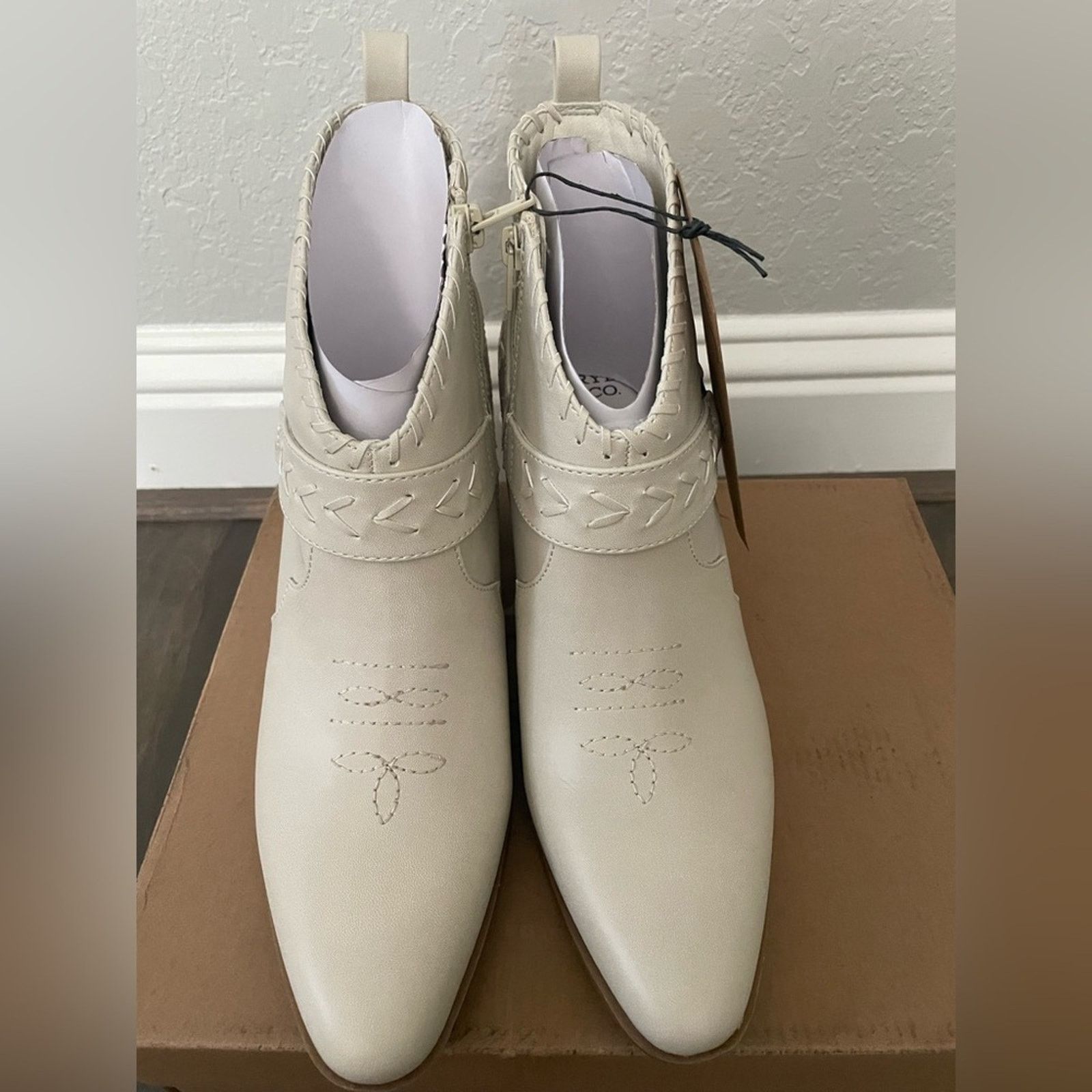 Frye Frye & Co. Palma Stacked Ankle Bootie Sand m 9.5 Size US 9.5 / IT 39.5 - 2 Thumbnail