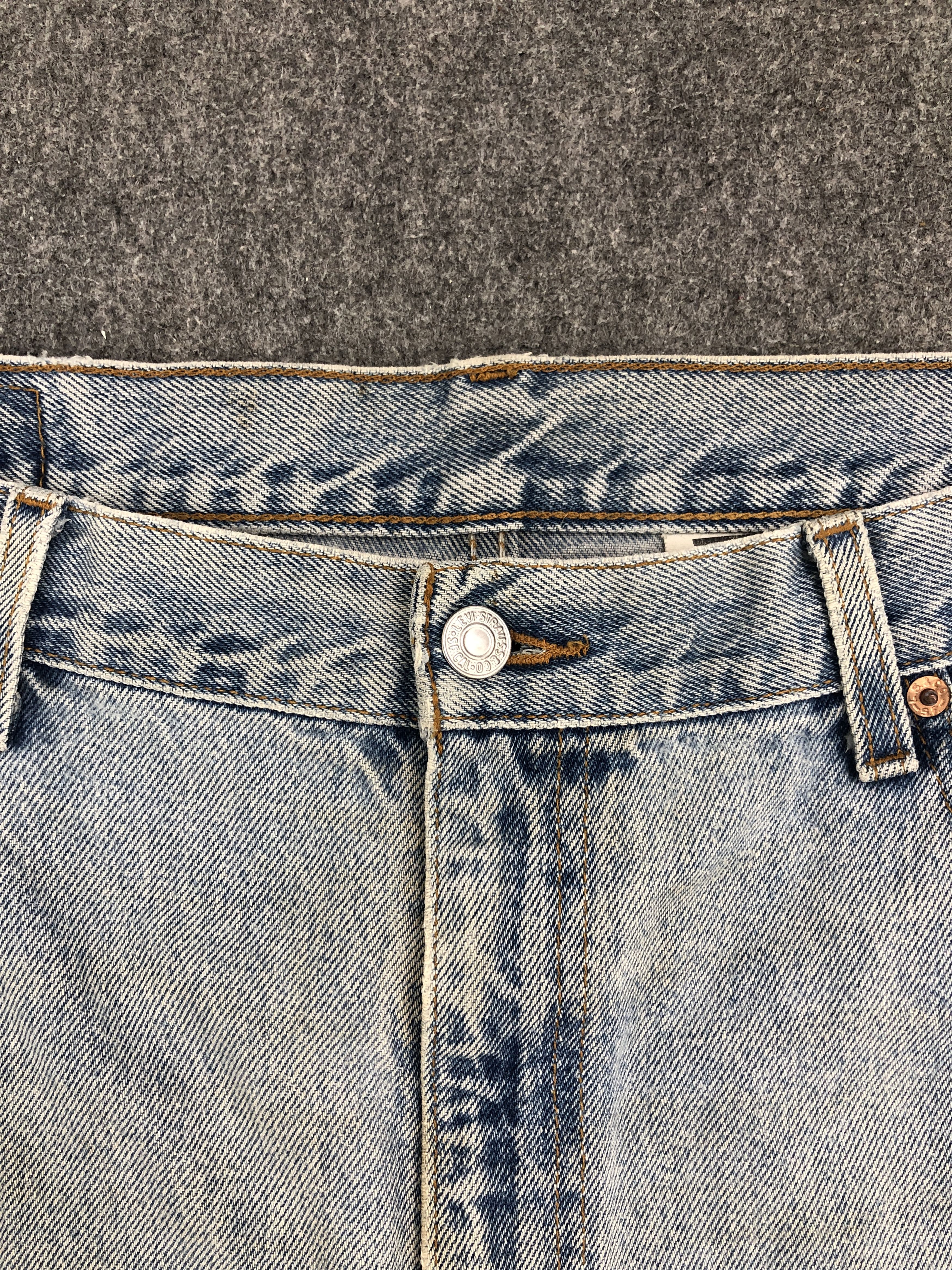 Levi's Vintage 90s Levis 505 Light Wash Jeans S0020 Size US 40 / EU 56 - 7 Thumbnail