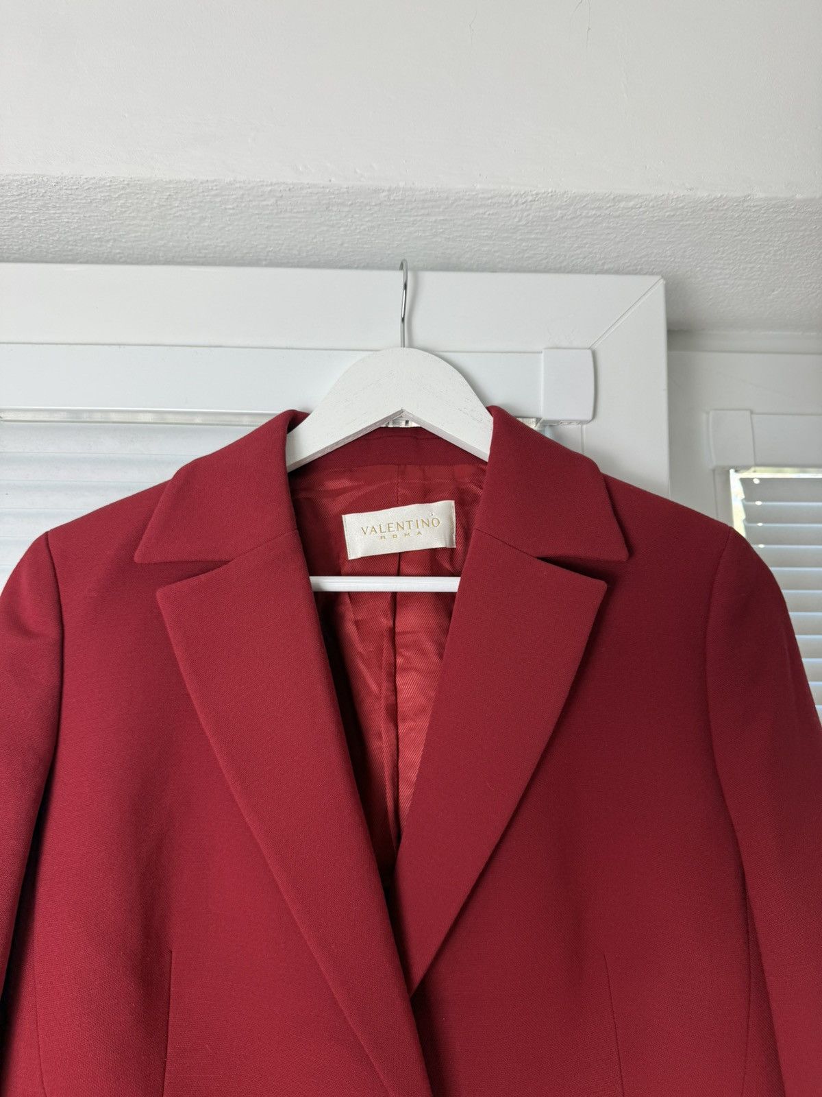 Valentino Valentino Vintage Luxury Blazer Size M / US 6-8 / IT 42-44 - 2 Thumbnail