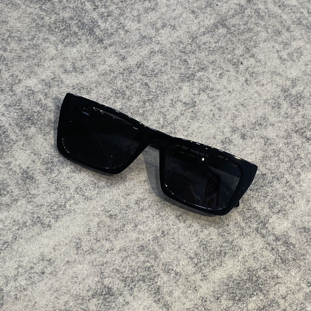Off-White OFF WHITE STYLE 7C OERJ07CF24PLA0011000 BLACK Size ONE SIZE - 3 Thumbnail