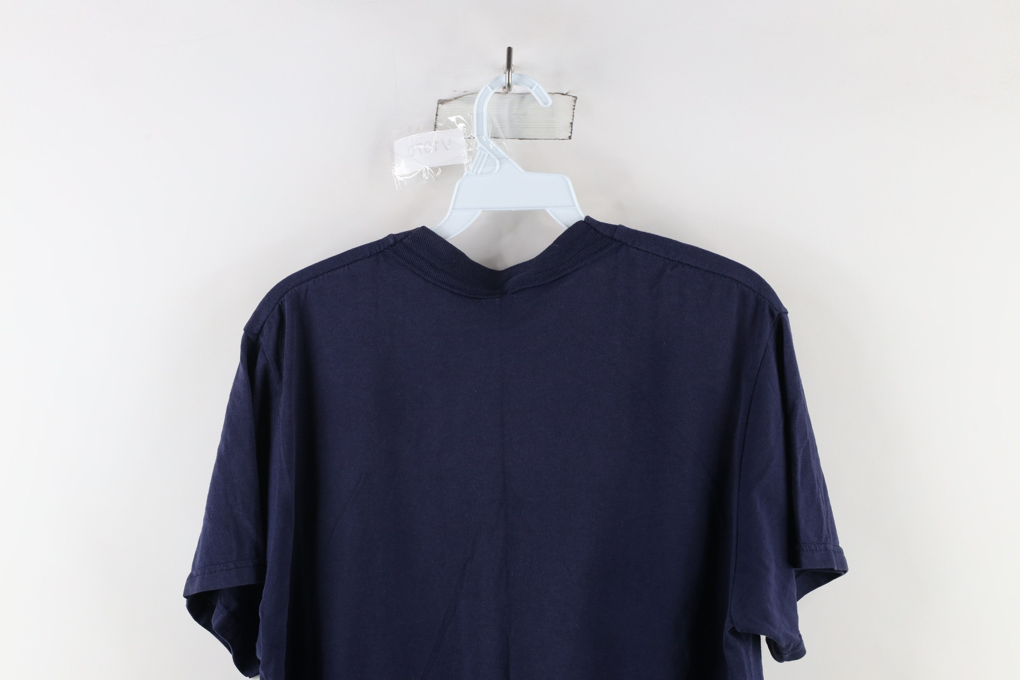 Vintage Vintage 90s Streetwear Blank Pocket T-Shirt Navy Blue Size US L / EU 52-54 / 3 - 10 Thumbnail