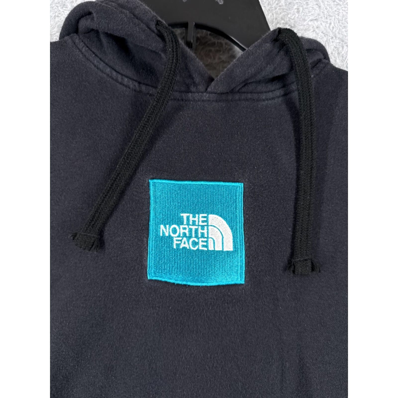 The North Face Mens Hoodie Hoodie Mens Medium Black Cotton Blend Jersey Logo Pullover Hooded