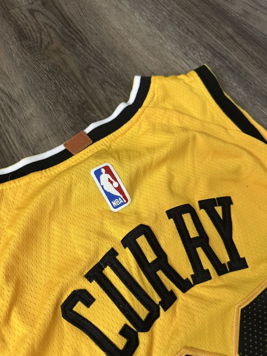 NBA Golden State Warriors The City Classic Edition Jersey Curry Size US XL / EU 56 / 4 - 8 Thumbnail
