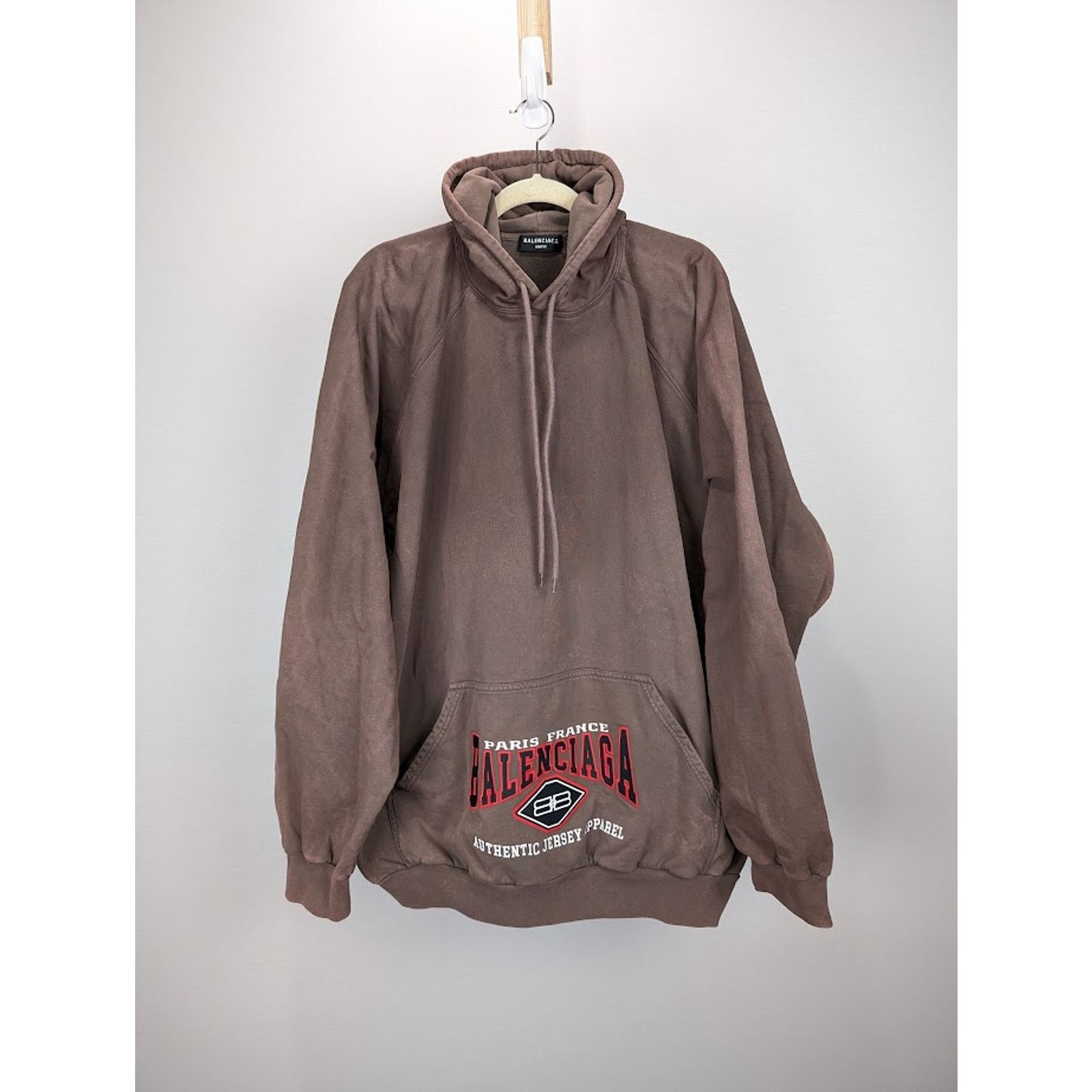 Balenciaga o1rshd1 Oversize Hoodie in Brown Size US S / EU 44-46 / 1 - 1 Thumbnail