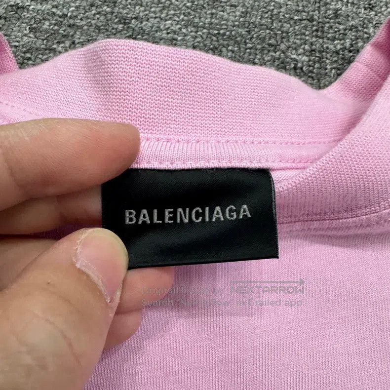 Balenciaga Balenciaga Heart Short Sleeve Size US S / EU 44-46 / 1 - 2 Thumbnail