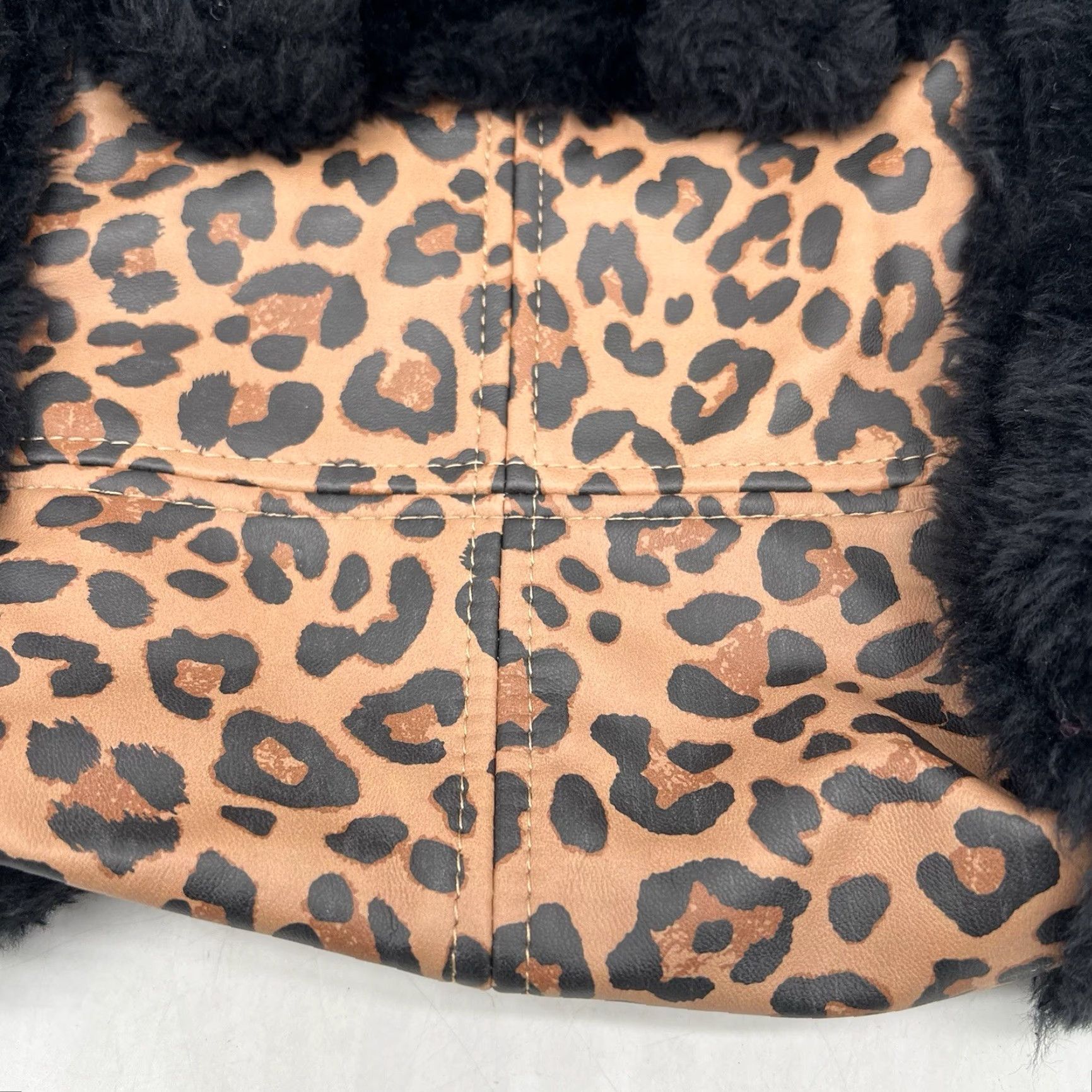 Vintage Madden Girl Leopard Shoulder Bag Purse - Soft and Fuzzy Fleece 8x8 Medium Womens Size ONE SIZE - 2 Thumbnail