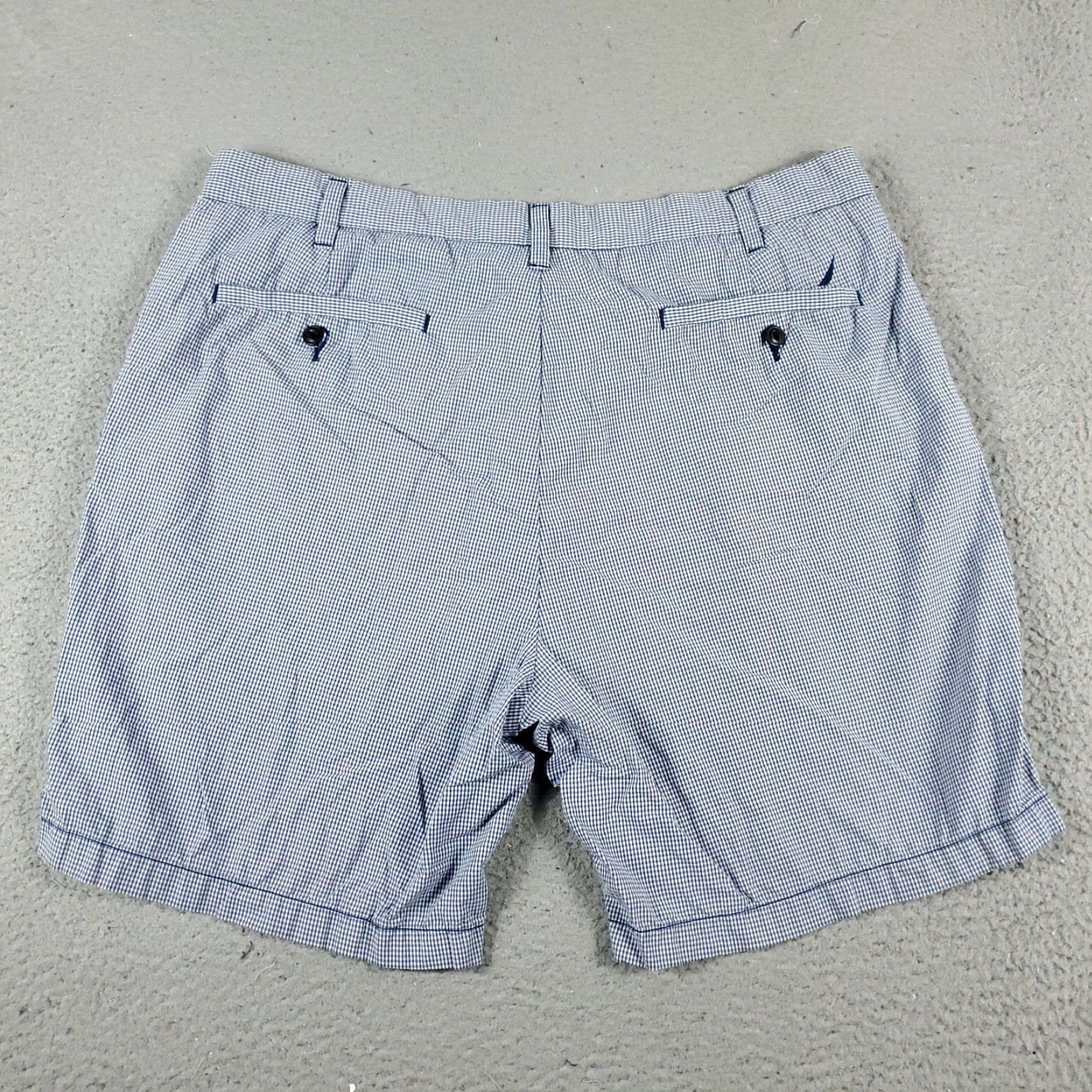 Nautica VINTAGE Nautica Shorts Men Size 38 Casual Chino Flat Front Check Blue Cotton Size US 38 / EU 54 - 7 Thumbnail