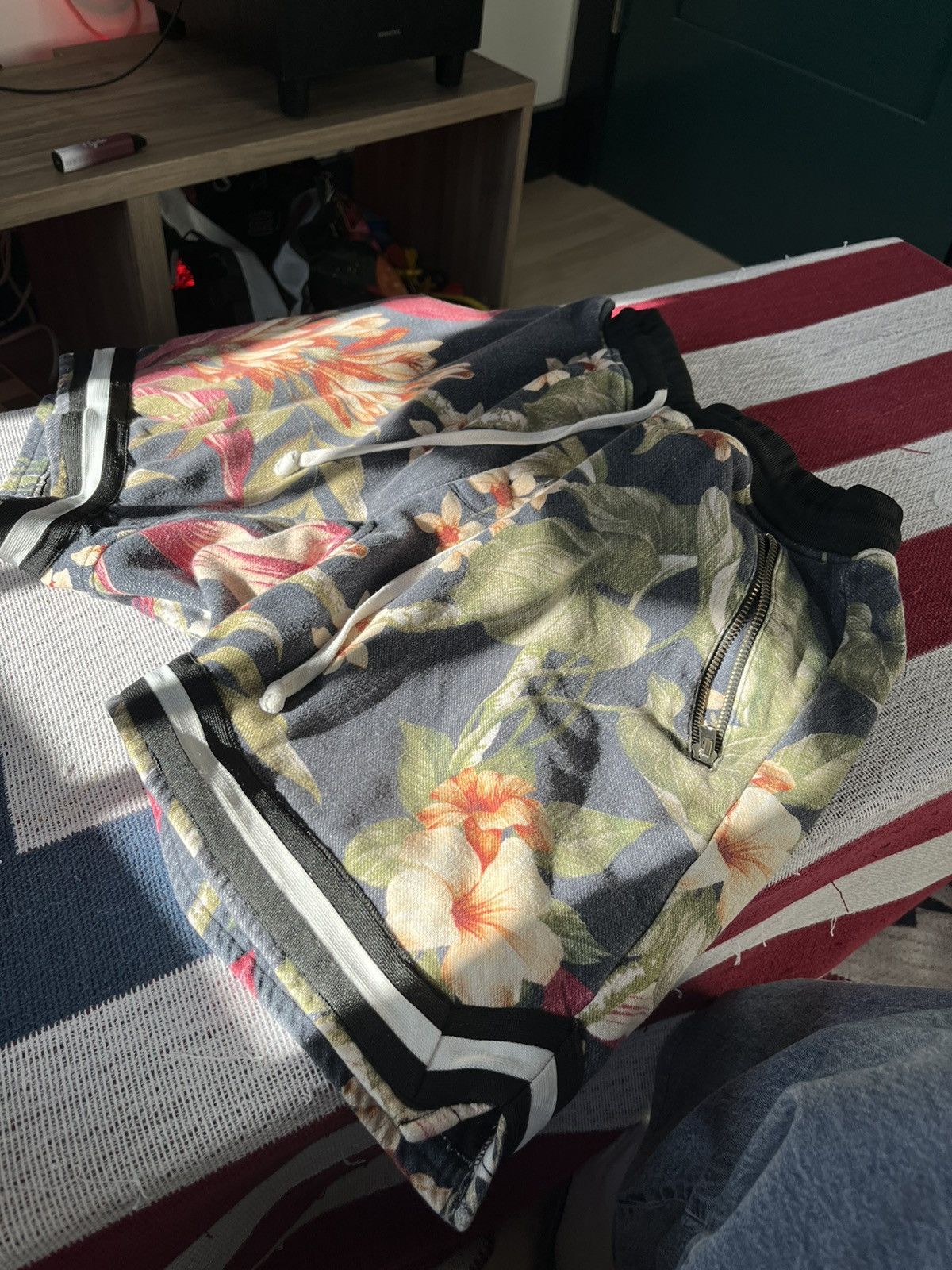 Fear of God Fear of God 2017 5th Collection Jungle Shorts Size US 32 / EU 48 - 2 Thumbnail