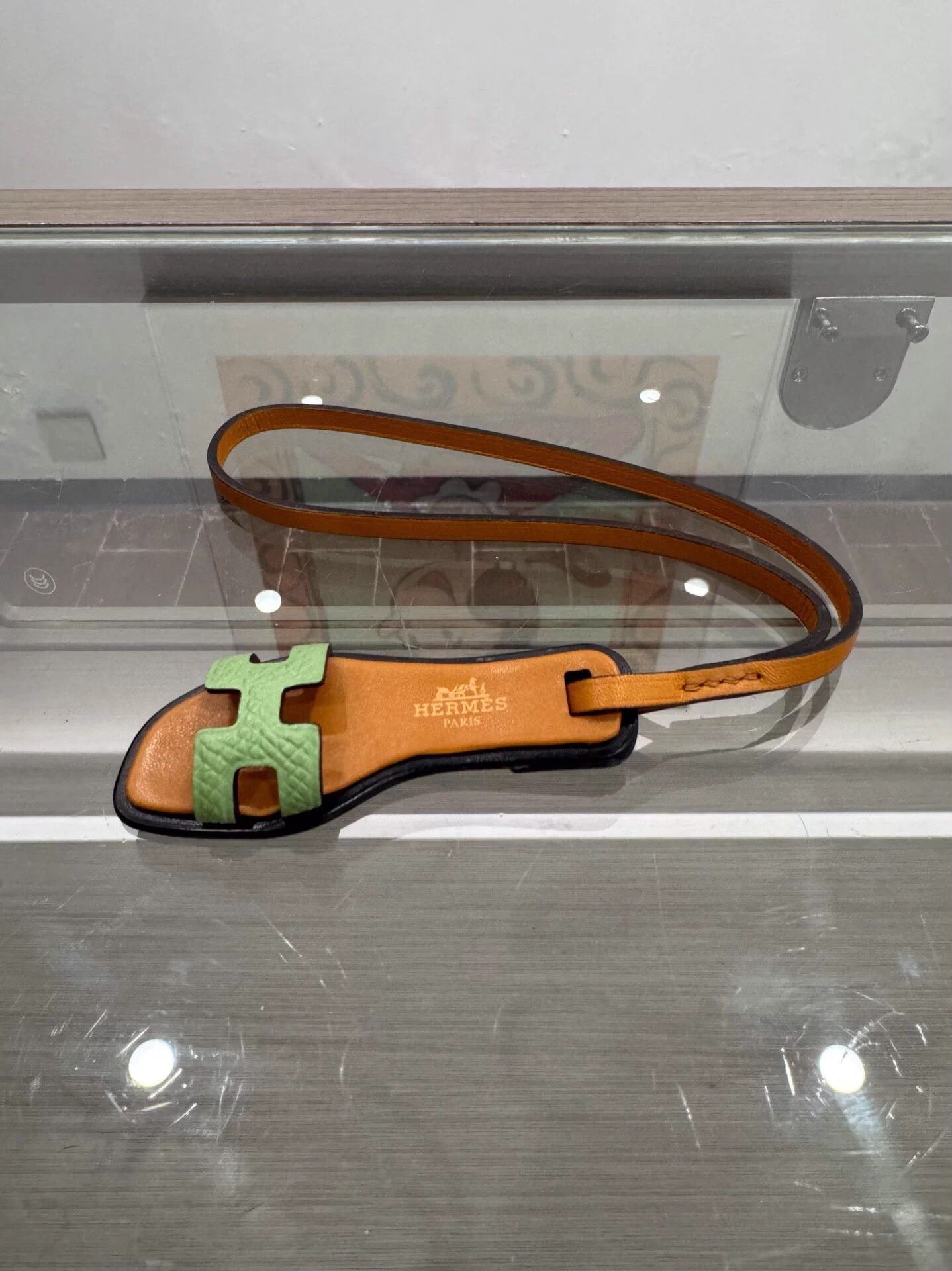 Hermes Hermes Oran Nano 3 Avocado Green Slipper Charm Size ONE SIZE - 3 Thumbnail