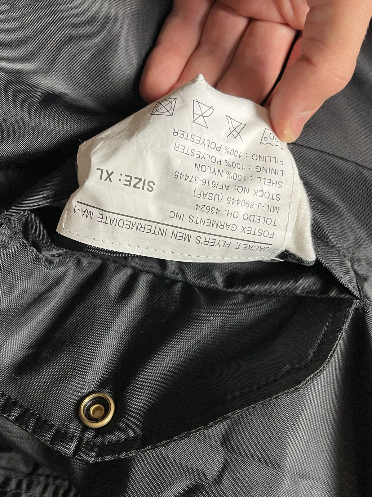 Vintage Vintage Black Reversible Bomber Jacket MA1 Size US XL / EU 56 / 4 - 11 Thumbnail