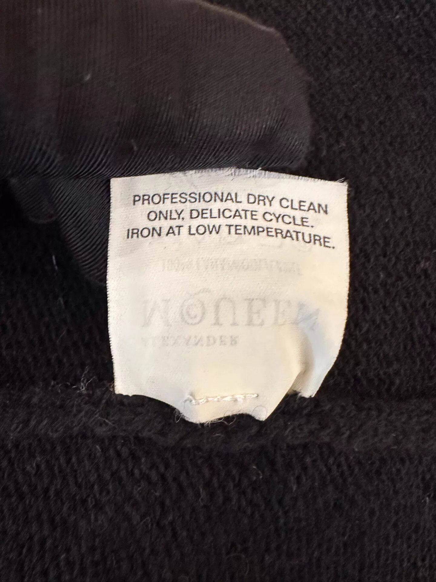 Alexander McQueen McQueen women's black long wool coat white stripe logo M Size M / US 6-8 / IT 42-44 - 8 Thumbnail