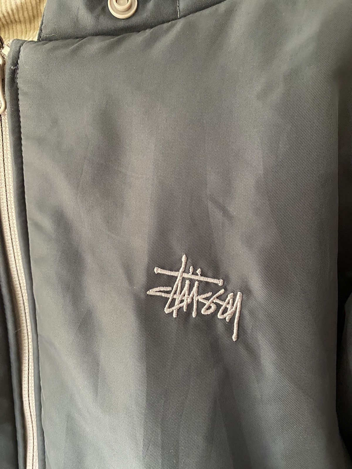 Stussy 2000s STUSSY reversible Padded Embroidered MA-1 Bomber crop Size US XS / EU 42 / 0 - 7 Thumbnail