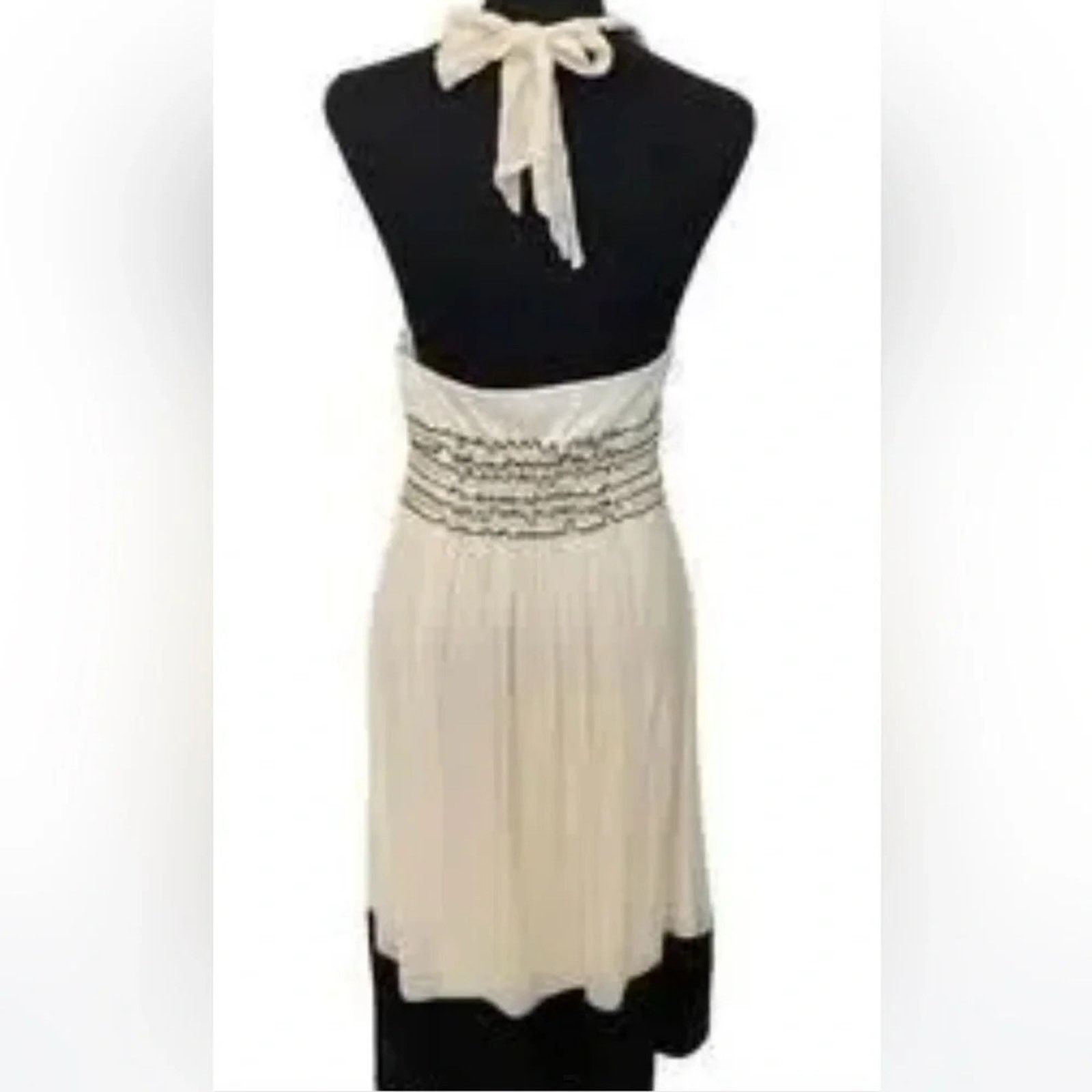 Bcbgmaxazria BCBG Maxazria 100% silk cream colored halter dress, size 8P Size M / US 6-8 / IT 42-44 - 2 Thumbnail